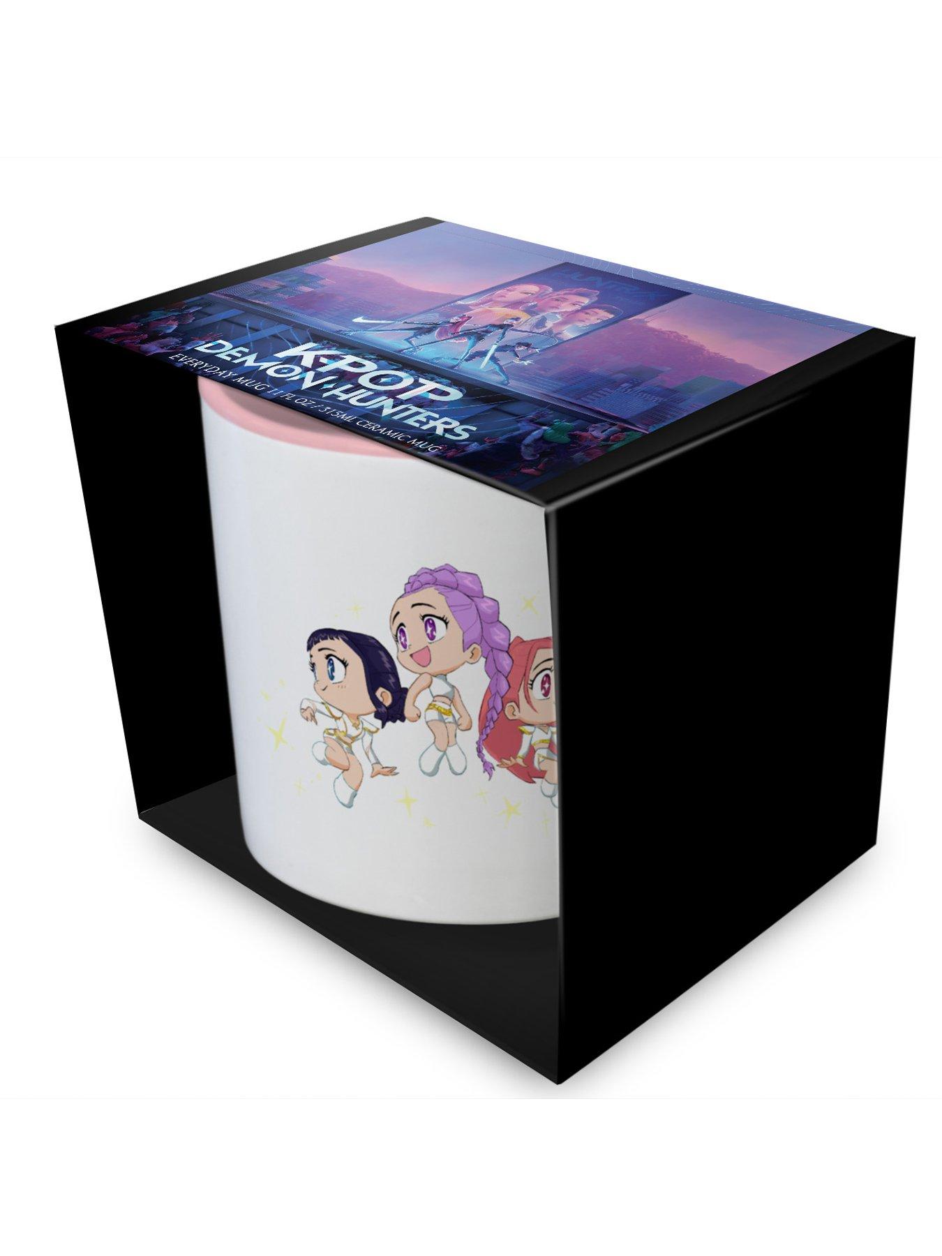 Image 4 of 4 of Netflix K-pop Demon Hunters (huntrix Chibi) Coloured Inner Pod Mug