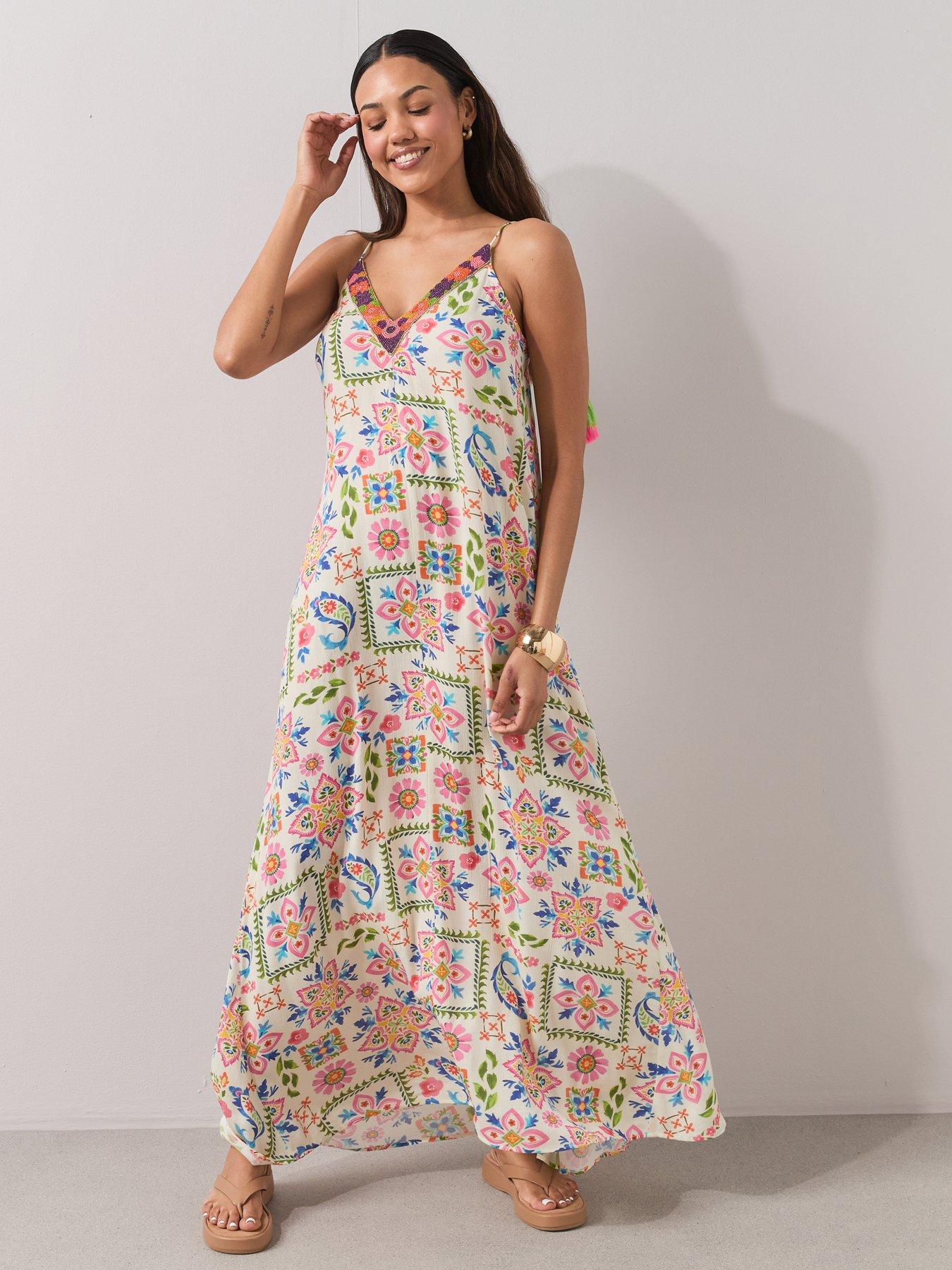 colorful beach dresses CURBODO Women Summer Maxi Dress Smocked Flowy Boho Dress with Pockets while the adjustable waist gives you shape without feeling restrictive Maxi Dress Tiered Colorblock Rainbow