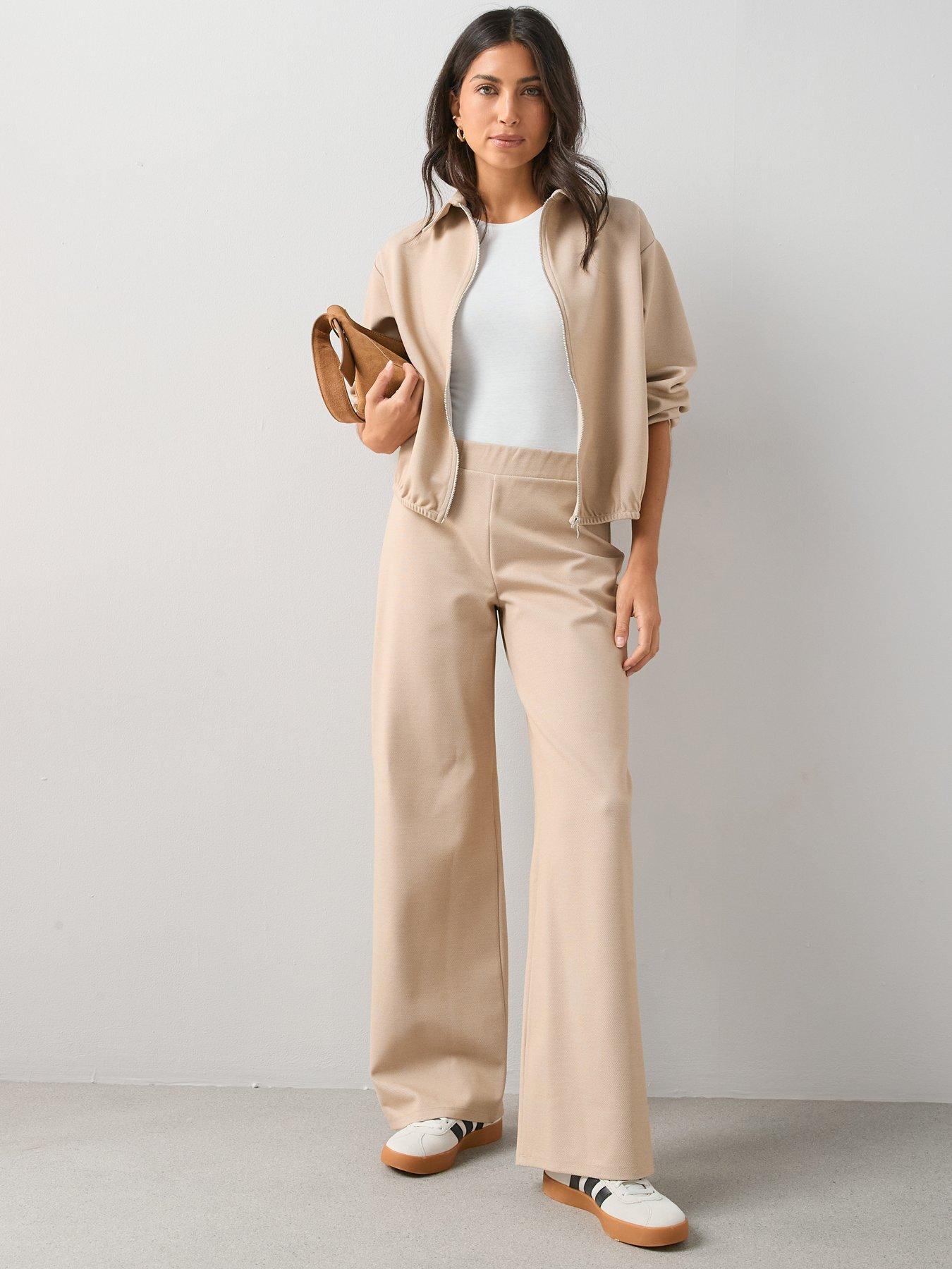 Image 3 of 6 of The Very Collection Pique Collar Detail Pleat Sleeve Jacket - Stone