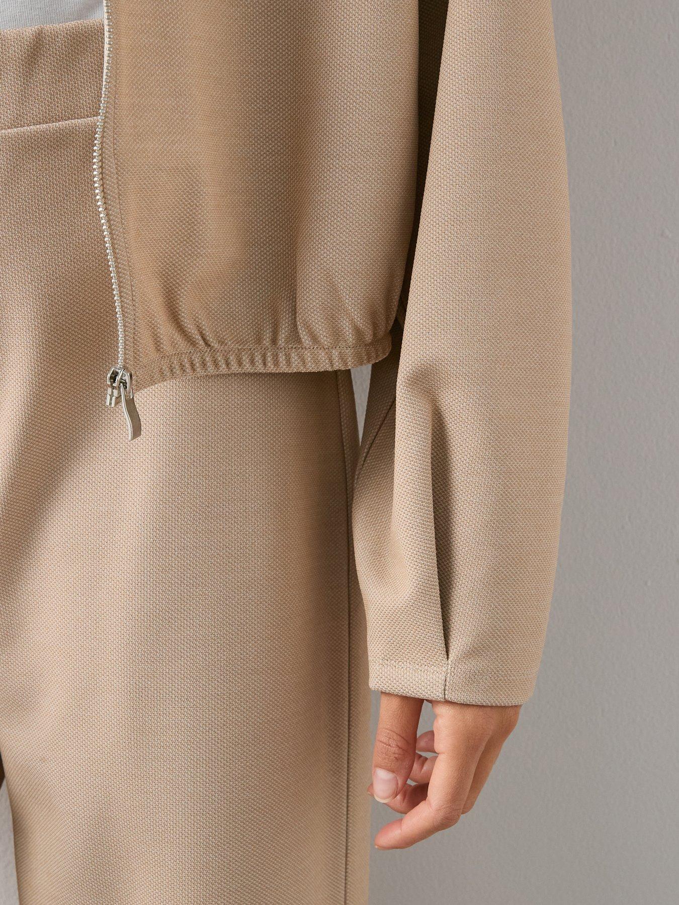 Image 5 of 6 of The Very Collection Pique Collar Detail Pleat Sleeve Jacket - Stone