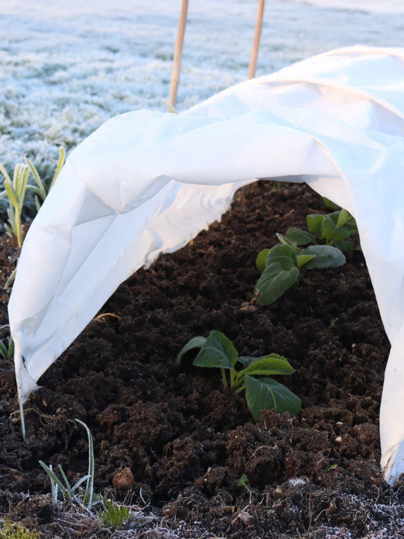 You Garden Frost Protection Fleece - 1 Roll (15m x 1m)