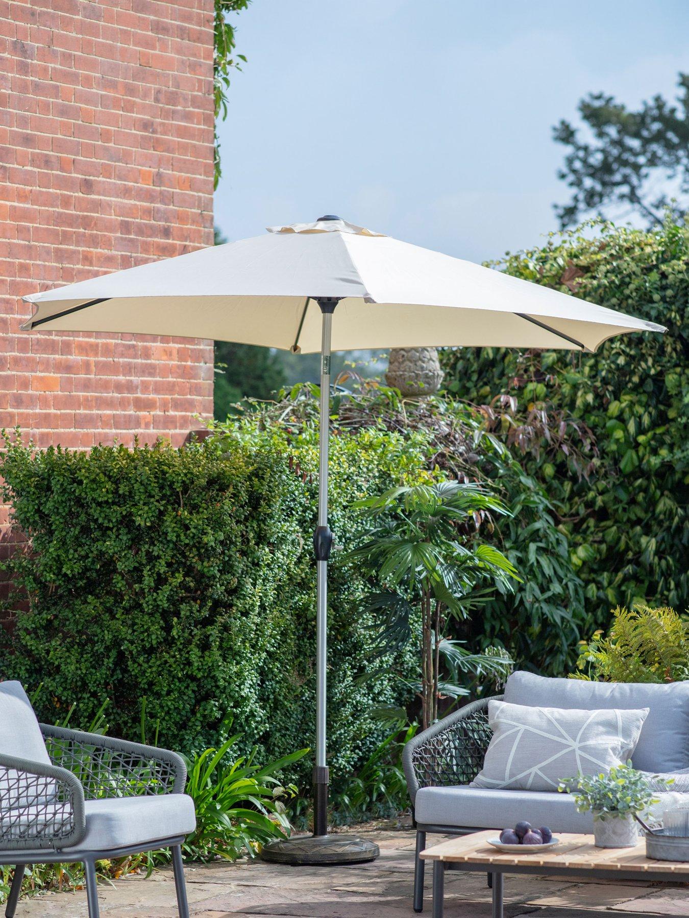 Gallery Direct Vazzano Parasol 2.7m- Cream
