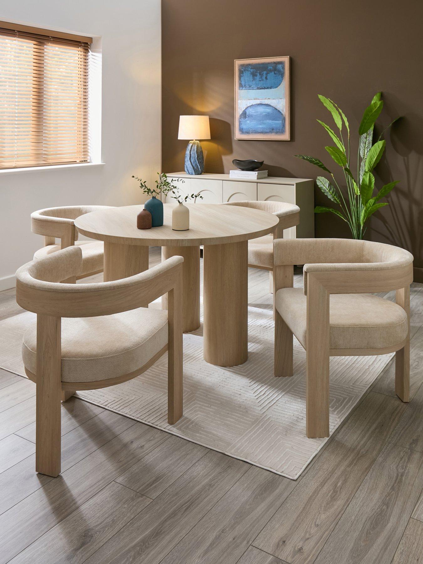 The Very Collection Arley 120 cm Round Dining Table + 4 Arley Chairs - White Wash Oak/Natural