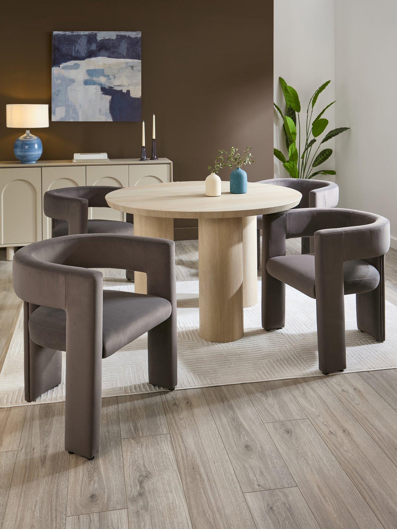 The Very Collection Arley 120 cm Round Dining Table + 4 Nell Dining Chairs - White Wash Oak/Grey