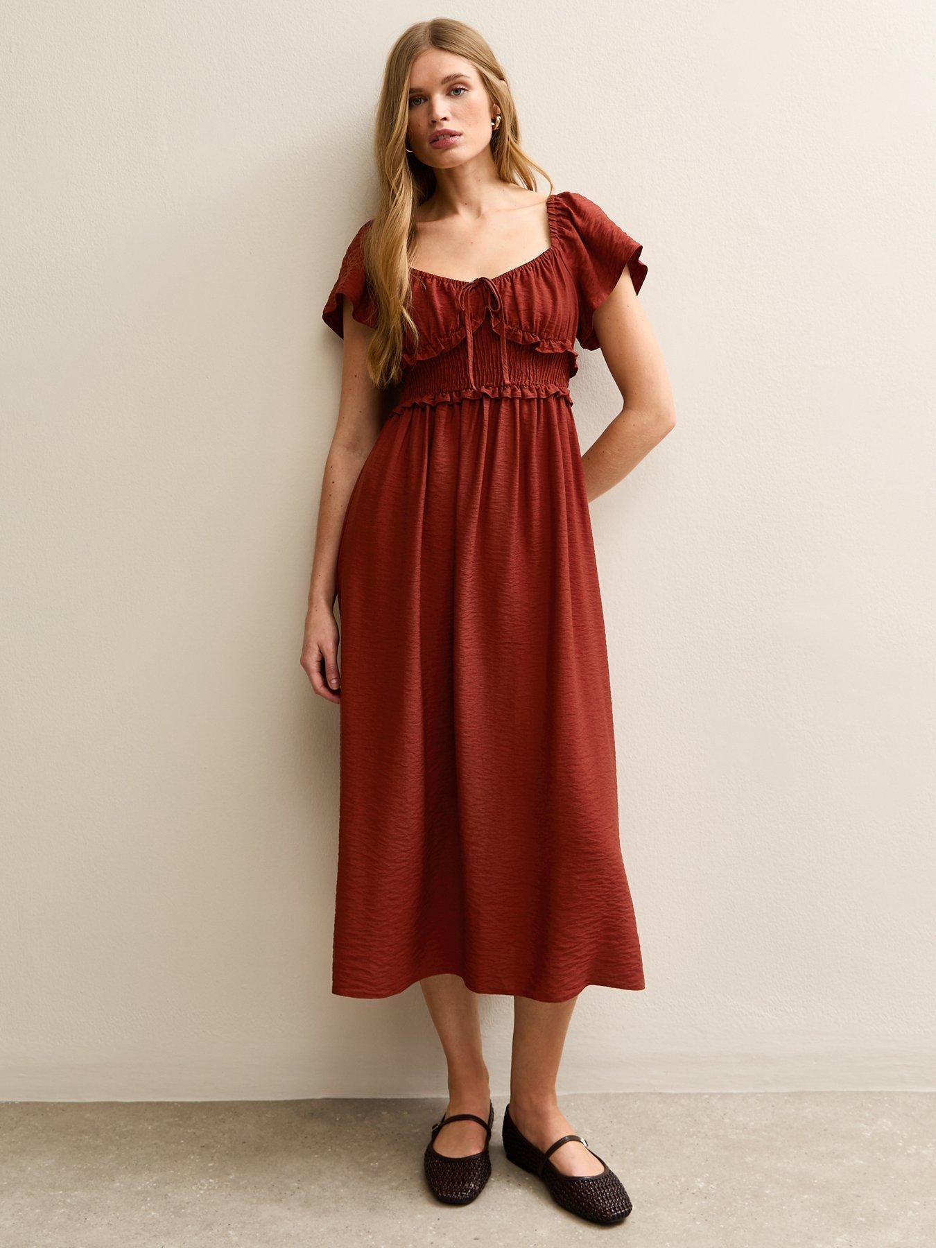 New Look Red Shirred Sweetheart Ruched Midi Dress