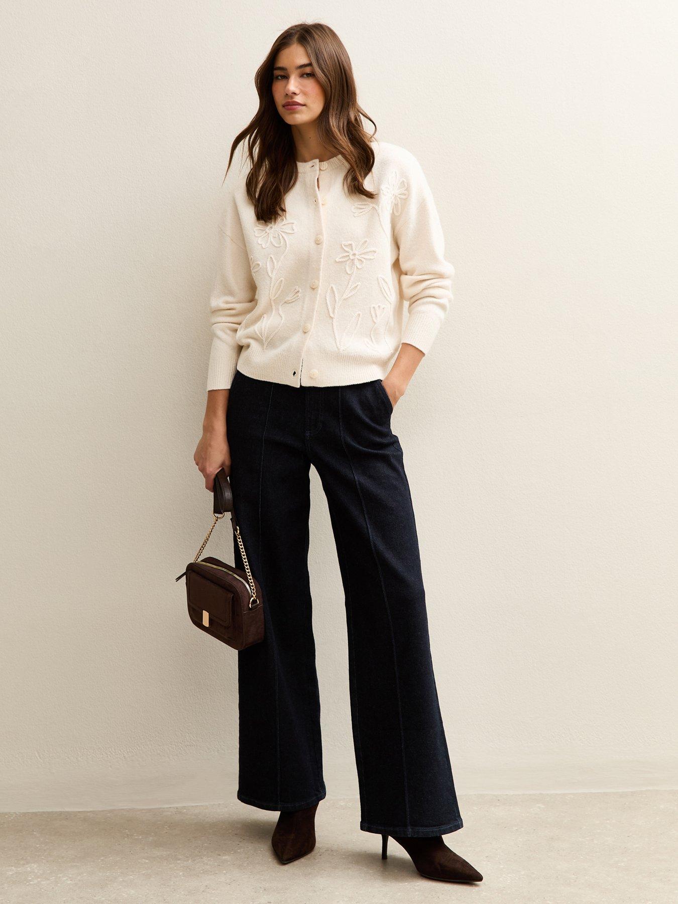 Image 3 of 5 of New Look 3D Floral Knitted Cardigan - Cream