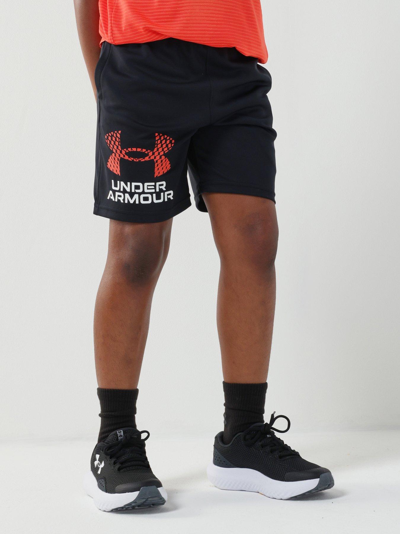 Image 2 of 6 of UNDER ARMOUR Junior Boys Training Tech Short - Black