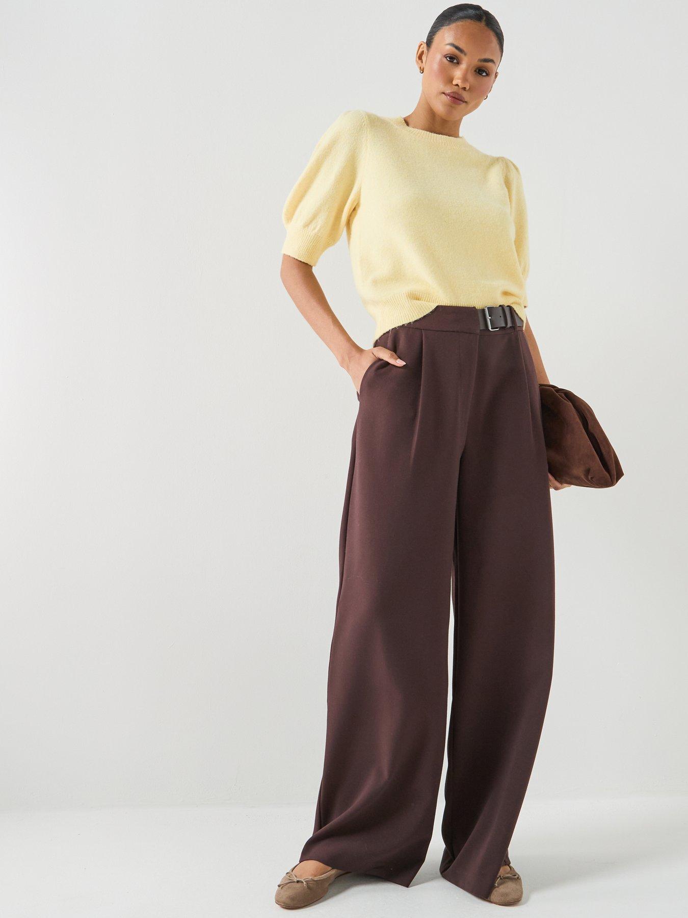 Image 3 of 5 of Vero Moda Vmdoffy Short Sleeve Pullover - Yellow