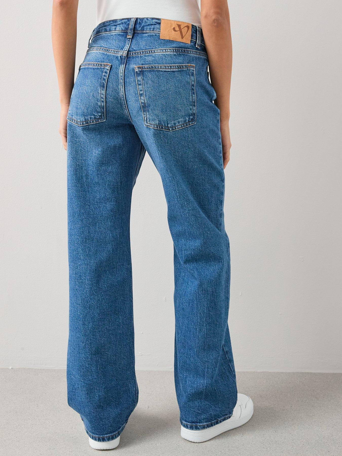 Image 2 of 6 of The Very Collection Baggy Low Rise Jeans - Mid Wash