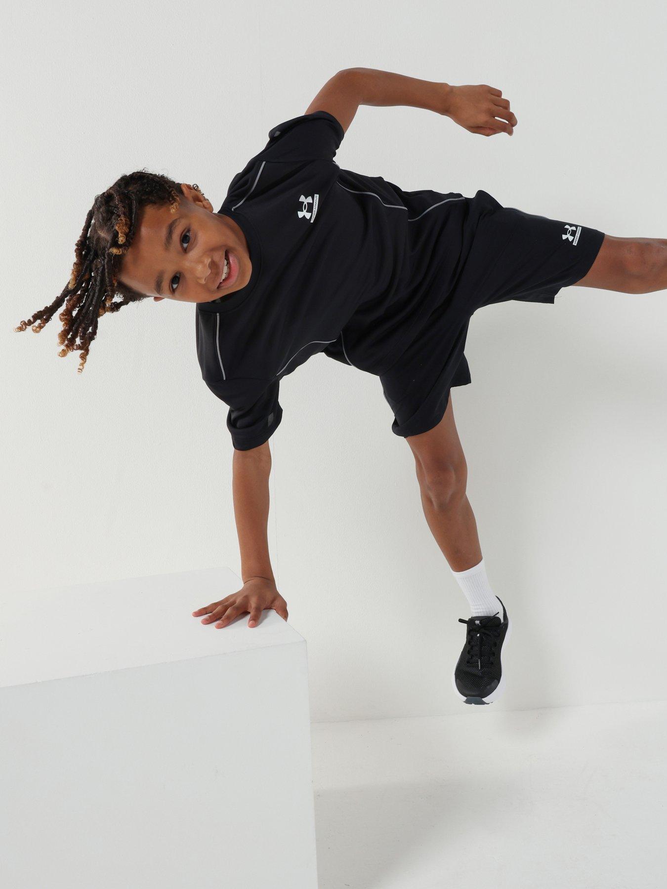 Image 5 of 7 of UNDER ARMOUR Junior Boys Training Tech Short Sleeve Crew Neck T-Shirt - Black