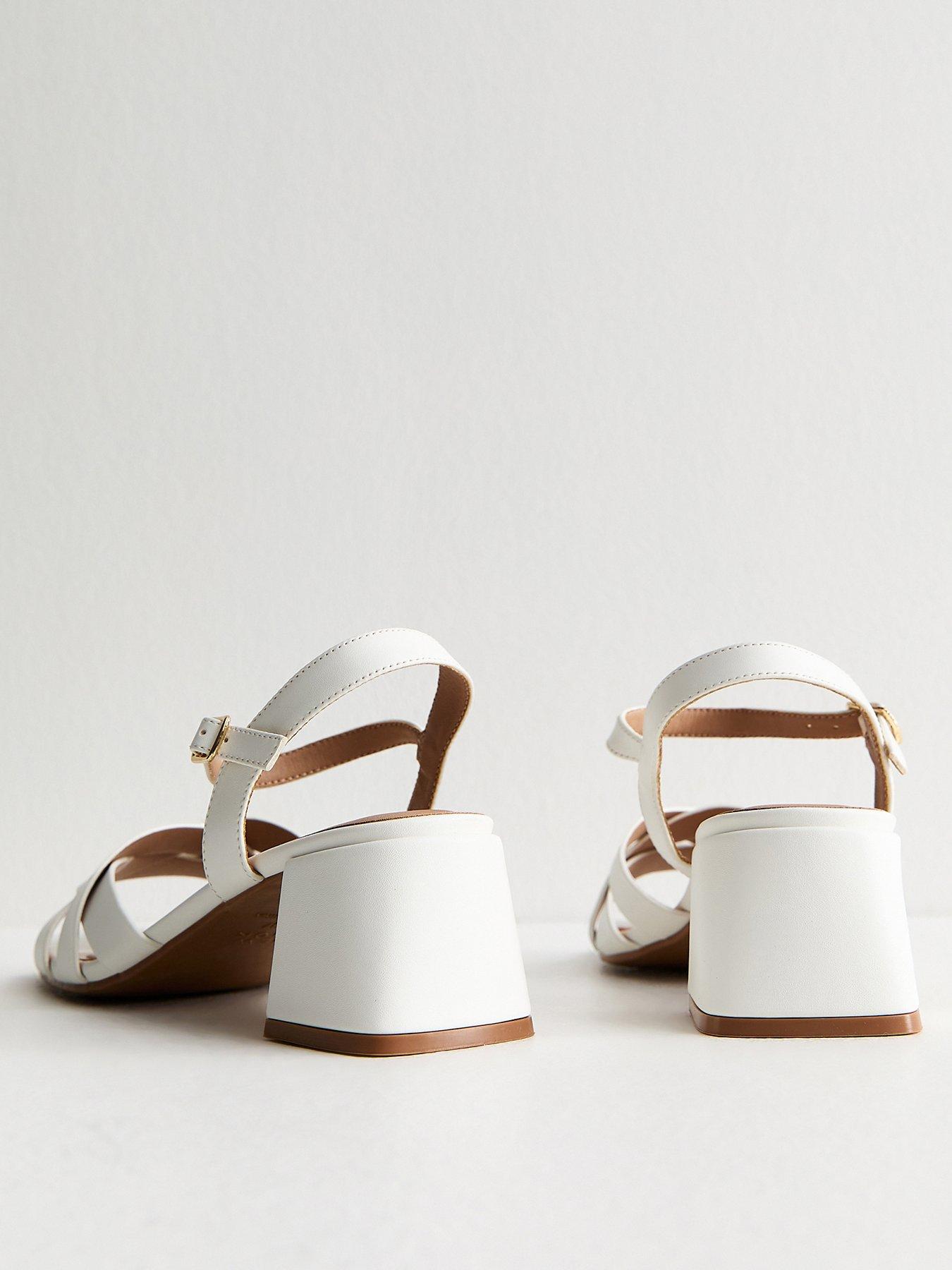 Image 4 of 5 of New Look Faux Leather Interwoven Low Block Heel Sandals - White