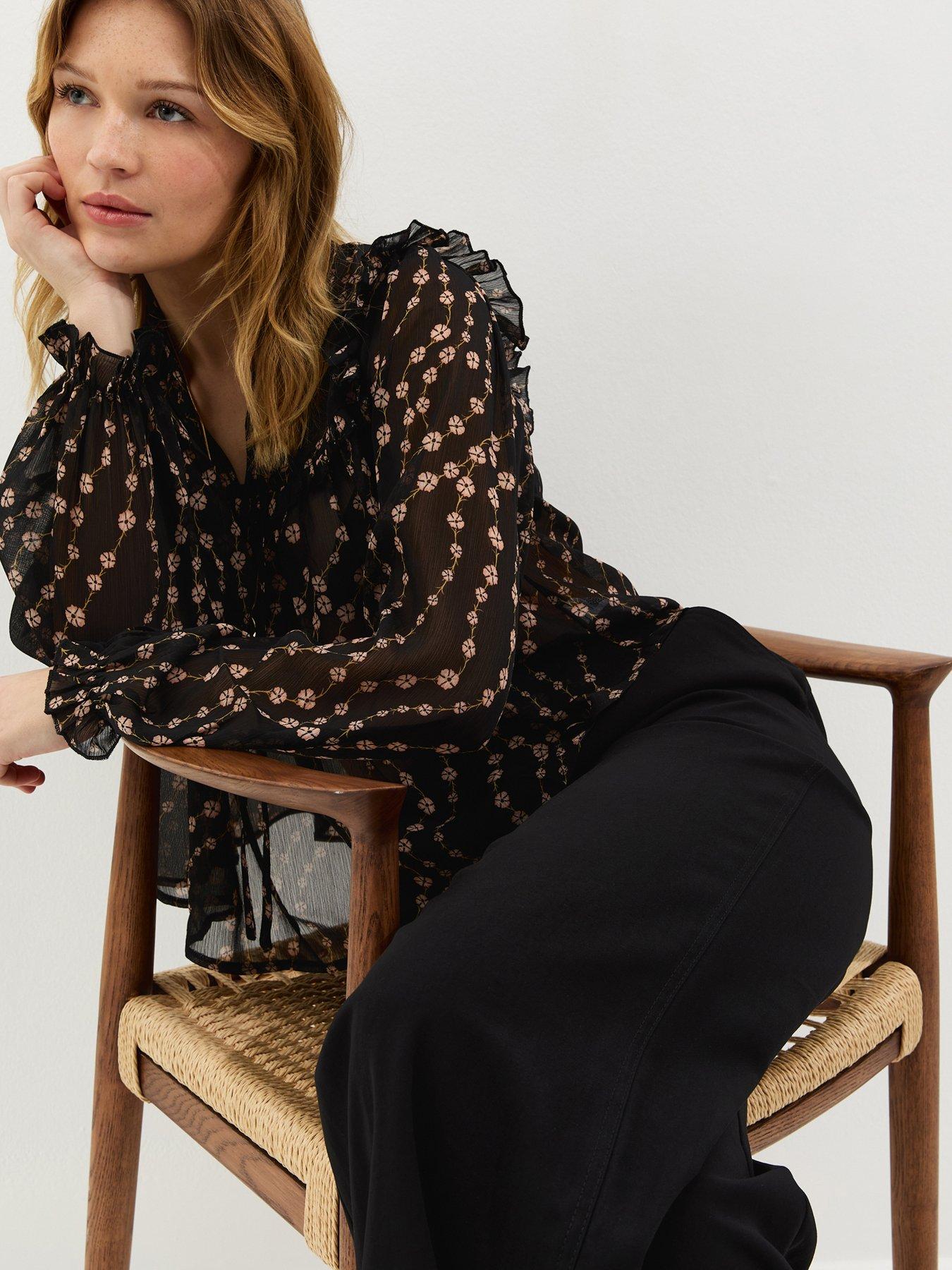 New Look Relaxed Fit Semi Sheer Floral Print Ruffle Bib Blouse - Black