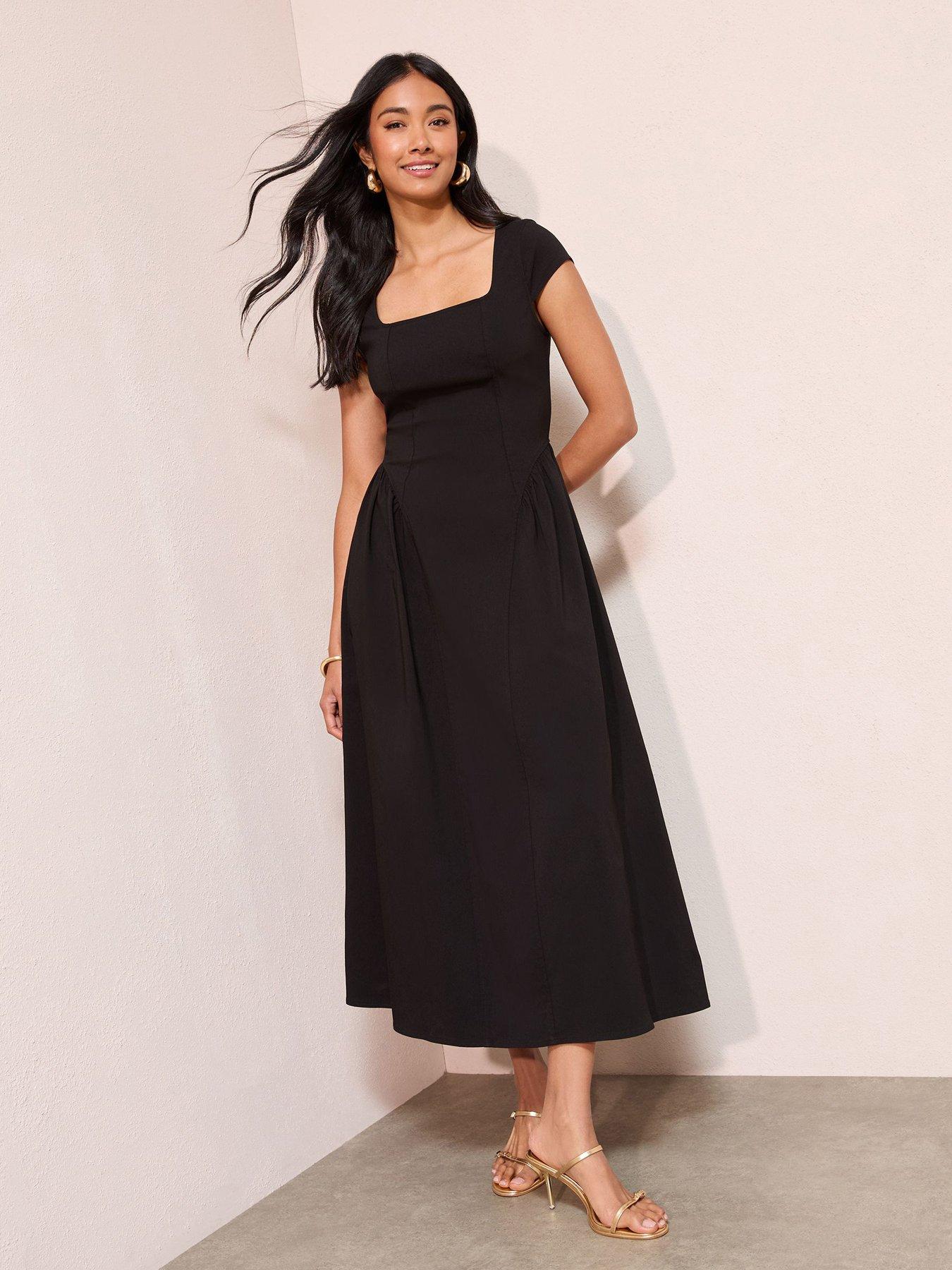 Friends Like These Structured Stretch V Waist Detail Full Midi - Black