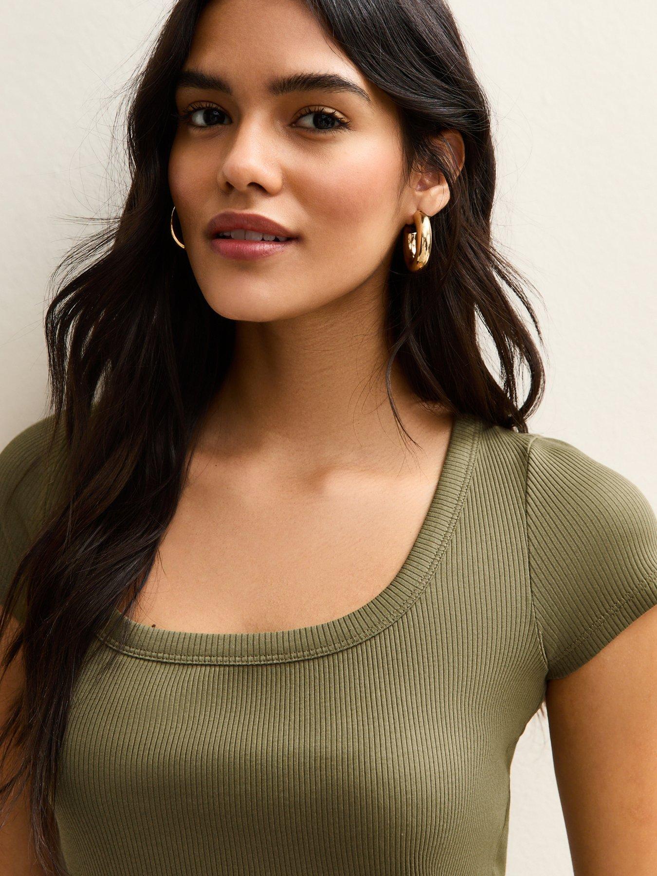 Image 4 of 5 of New Look Square Neck Top - Green
