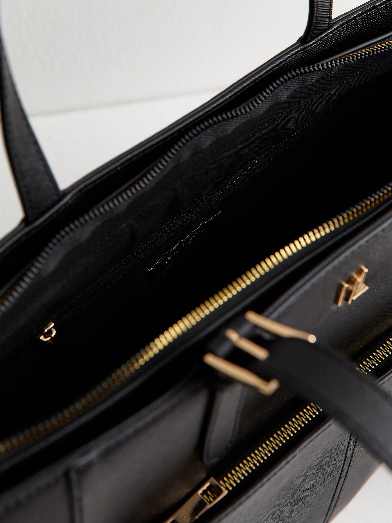 Image 5 of 5 of New Look Textured Faux Leather Logo Tote Bag - Black