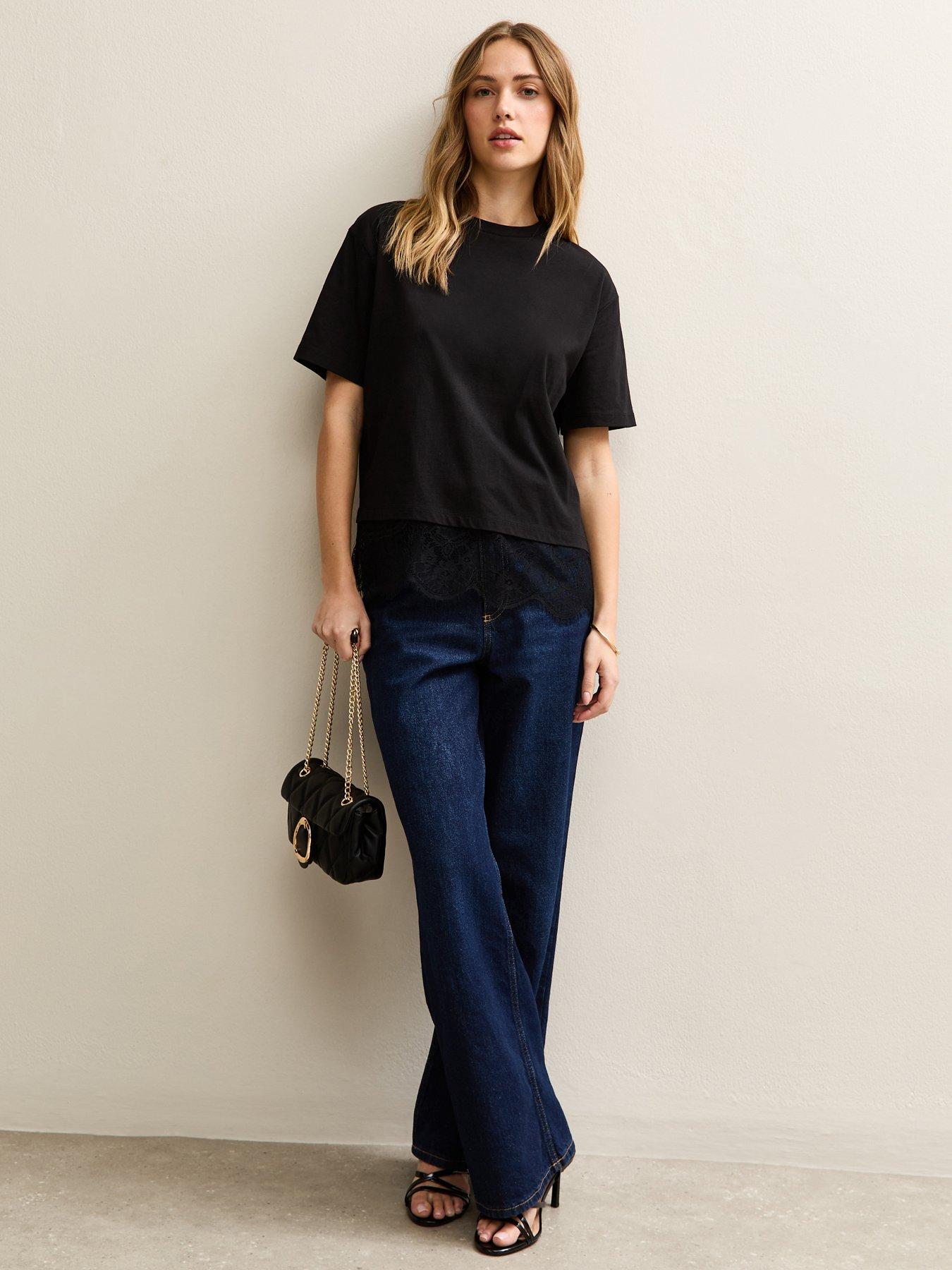 Image 3 of 5 of New Look Lace Hem Boxy Top - Black