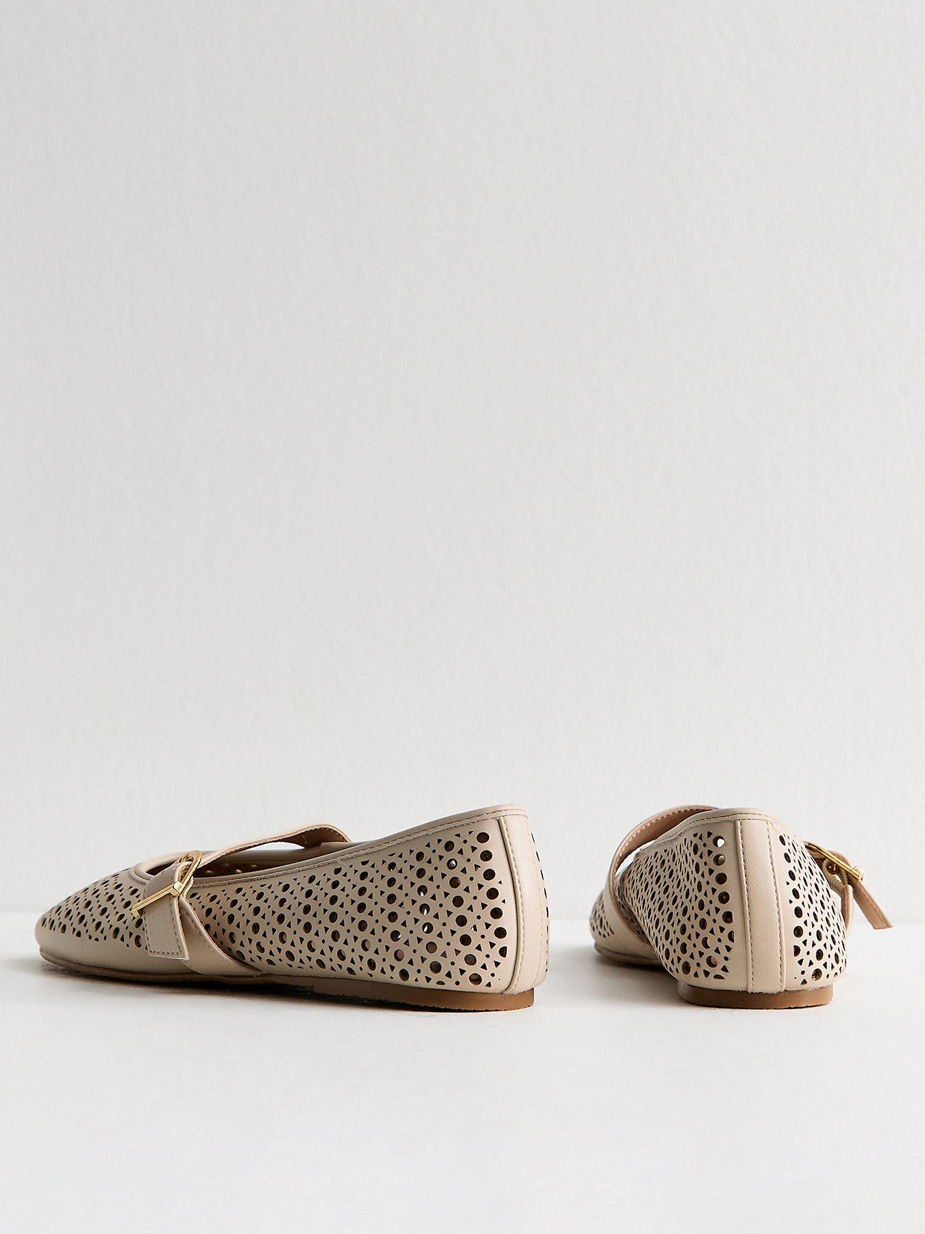 Image 3 of 4 of New Look Off Faux Leather Lazor Cut Mary Jane Shoes - White