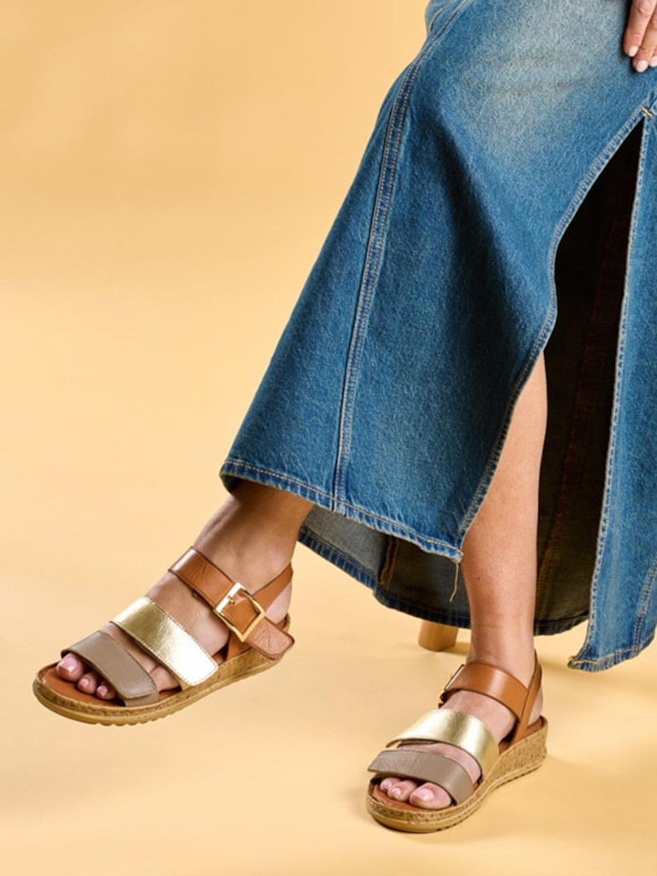 Hush Puppies Eliana Sandal-gold
