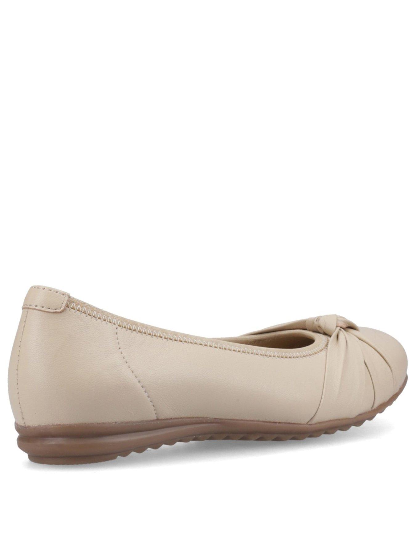 Image 3 of 5 of Hush Puppies Lilith Knot Ballerina-cream