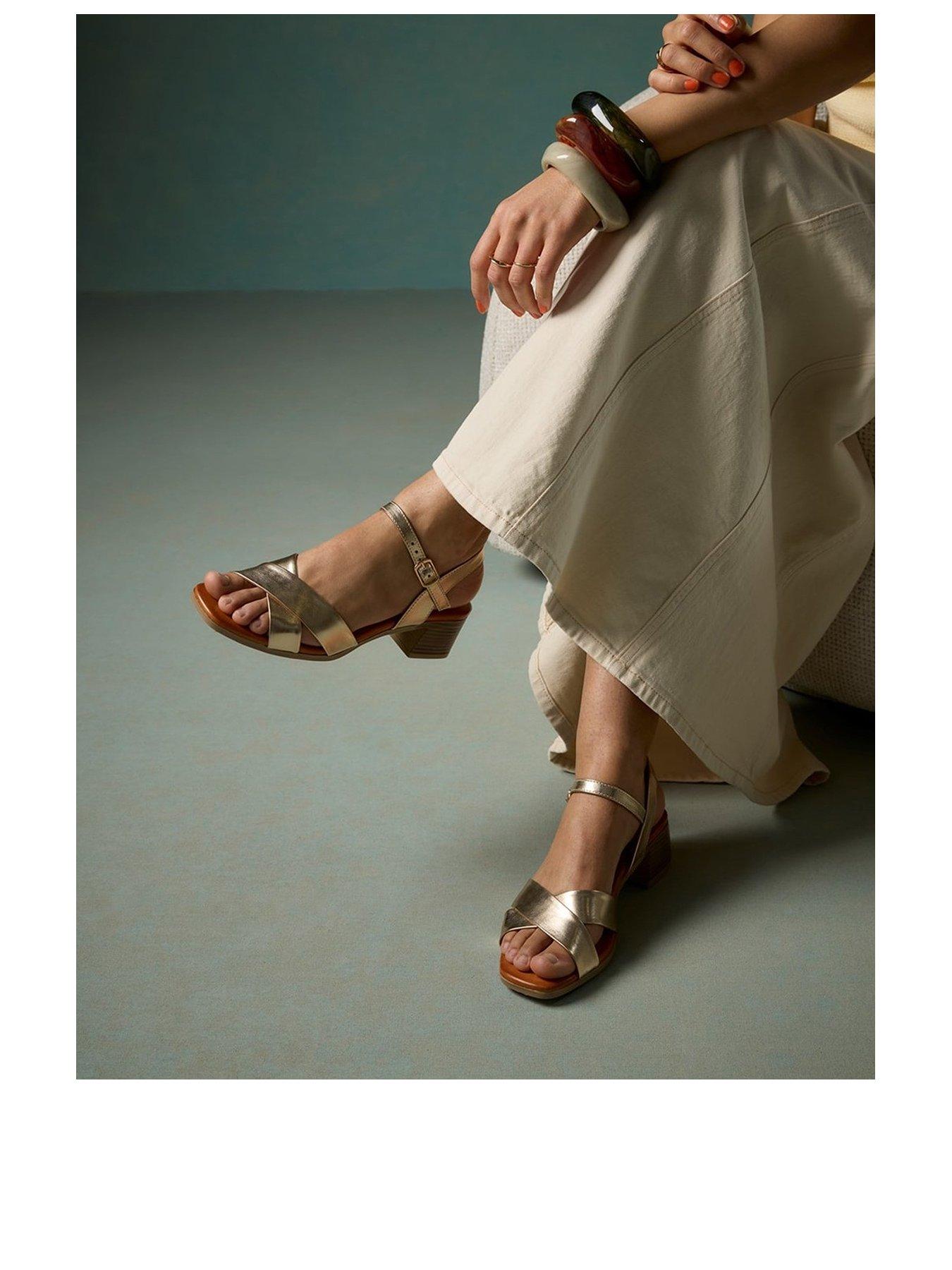 Image 2 of 7 of Hush Puppies Regina Heel-gold
