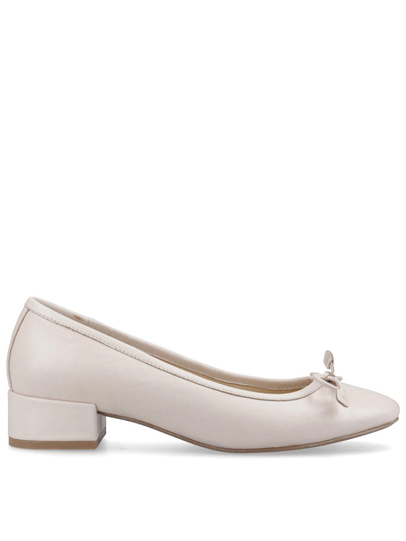 Hush Puppies Silvia Low Heel-ivory