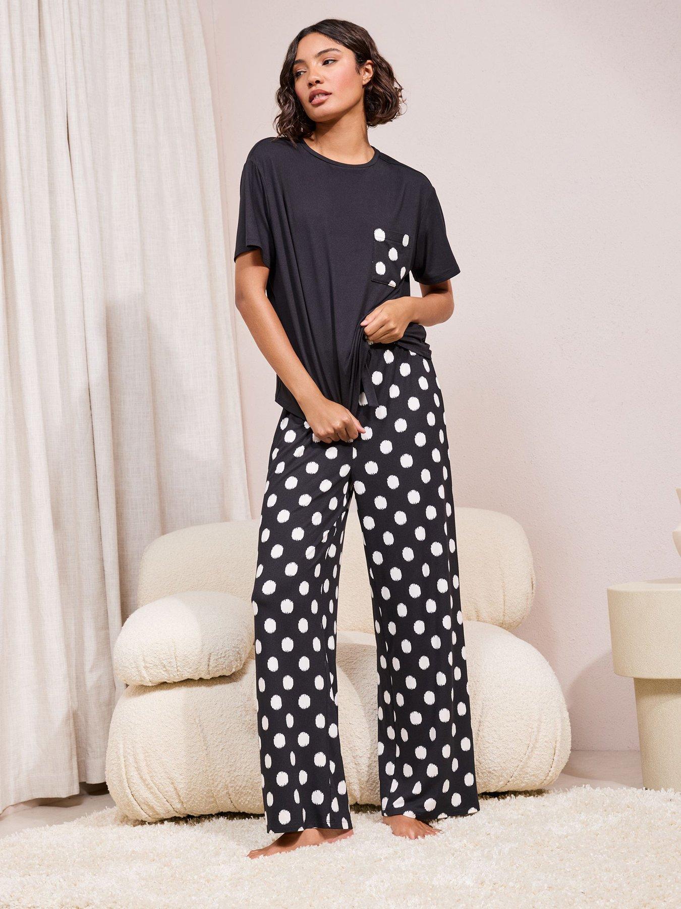 Friends Like These Spot Pyjama Set - Black