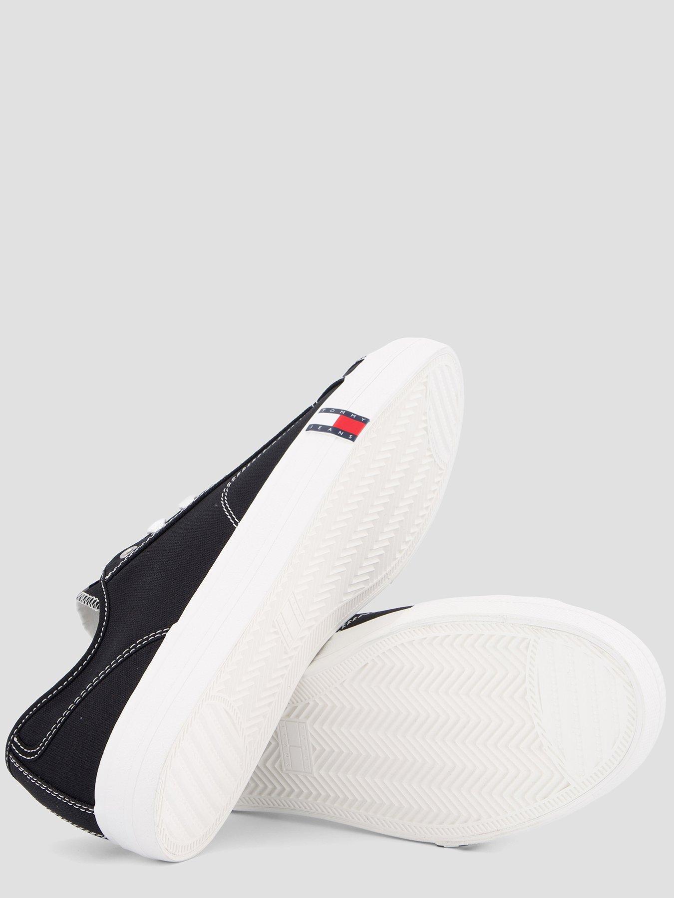 Image 4 of 7 of Tommy Jeans Archive Vulc Y2K Trainers - Black