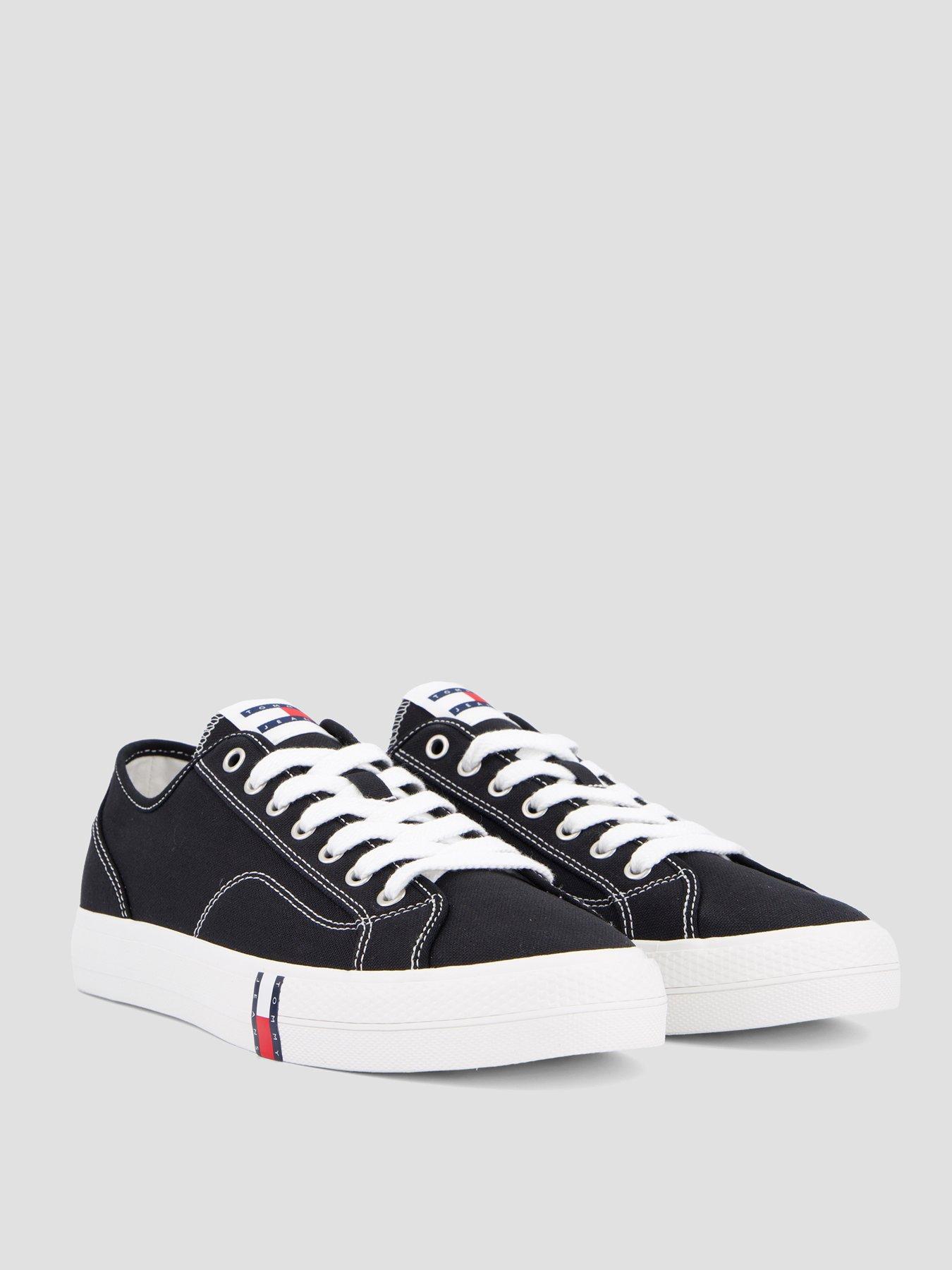 Image 6 of 7 of Tommy Jeans Archive Vulc Y2K Trainers - Black