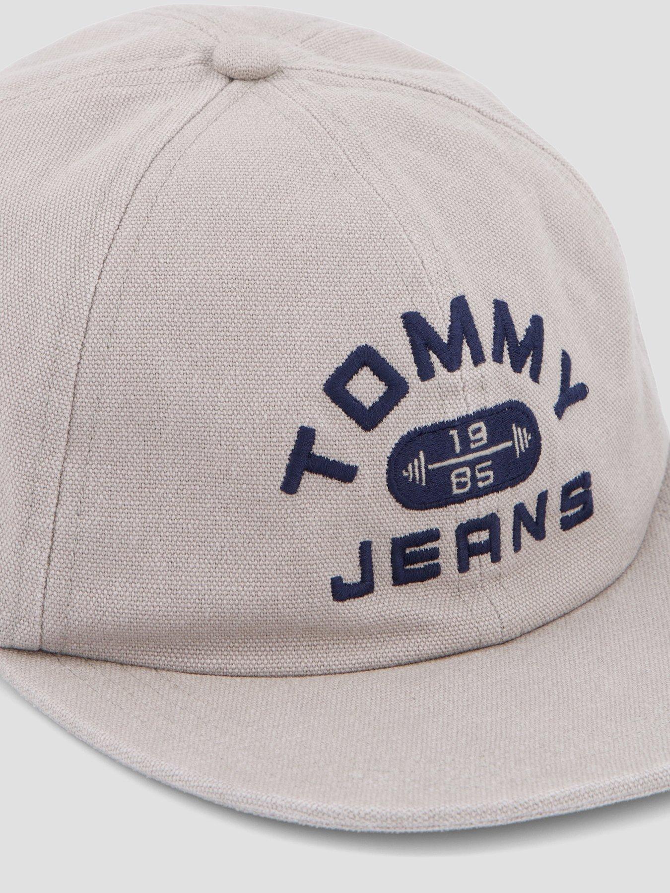 Image 3 of 4 of Tommy Jeans World Gym Graphic Cap - Grey