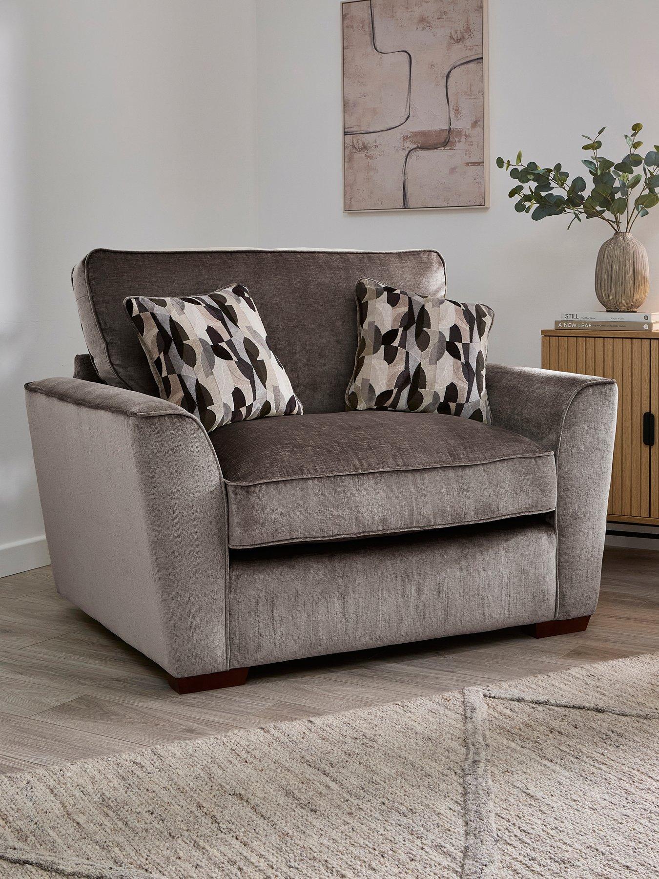 The Very Collection Clover Snuggle Chair - Made to Order in the UK