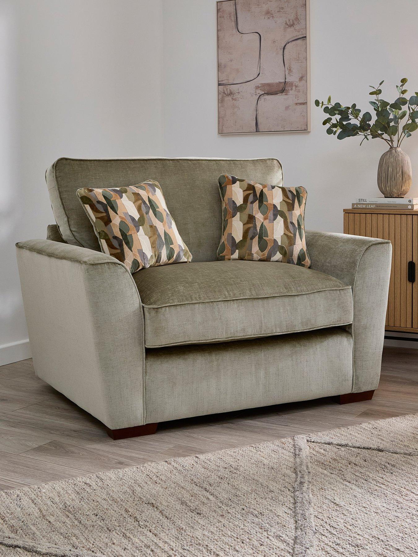 The Very Collection Clover Snuggle Chair - Made to Order in the UK