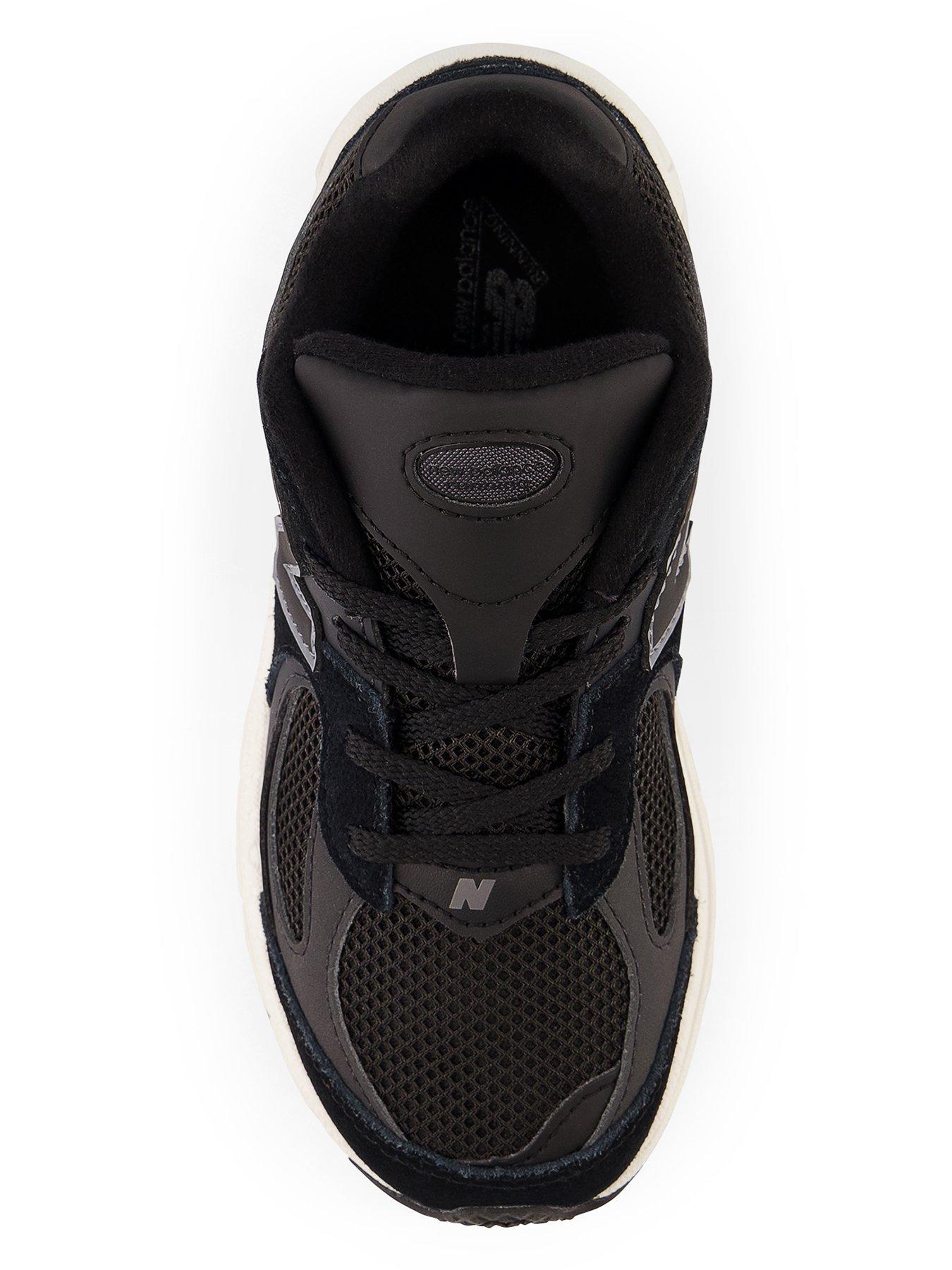 Image 4 of 7 of New Balance Kids 2002 Trainer - Black
