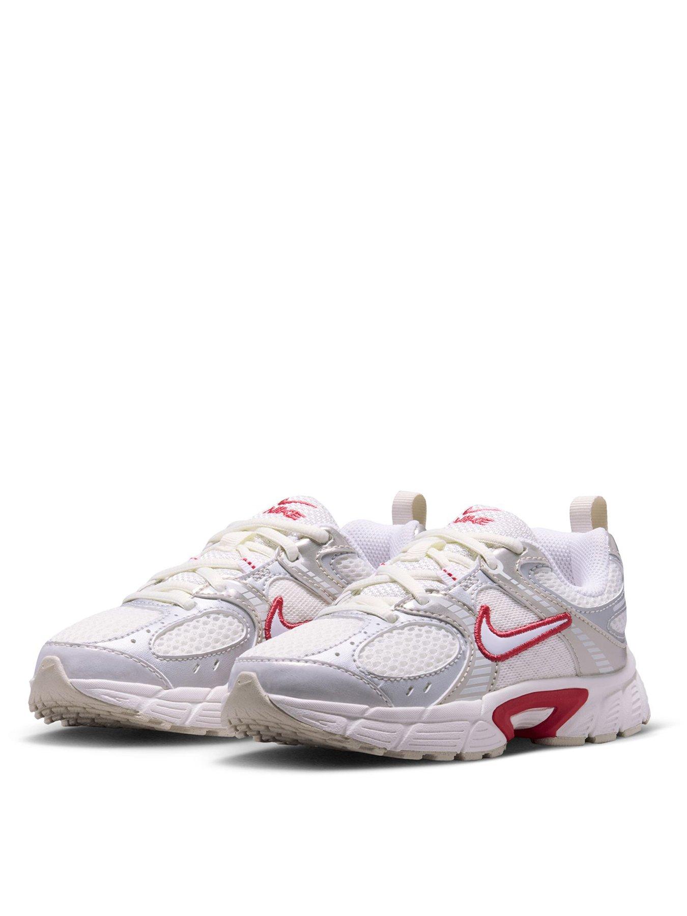 Image 2 of 7 of Nike Baby/Toddler V5 RNR Trainers - Beige