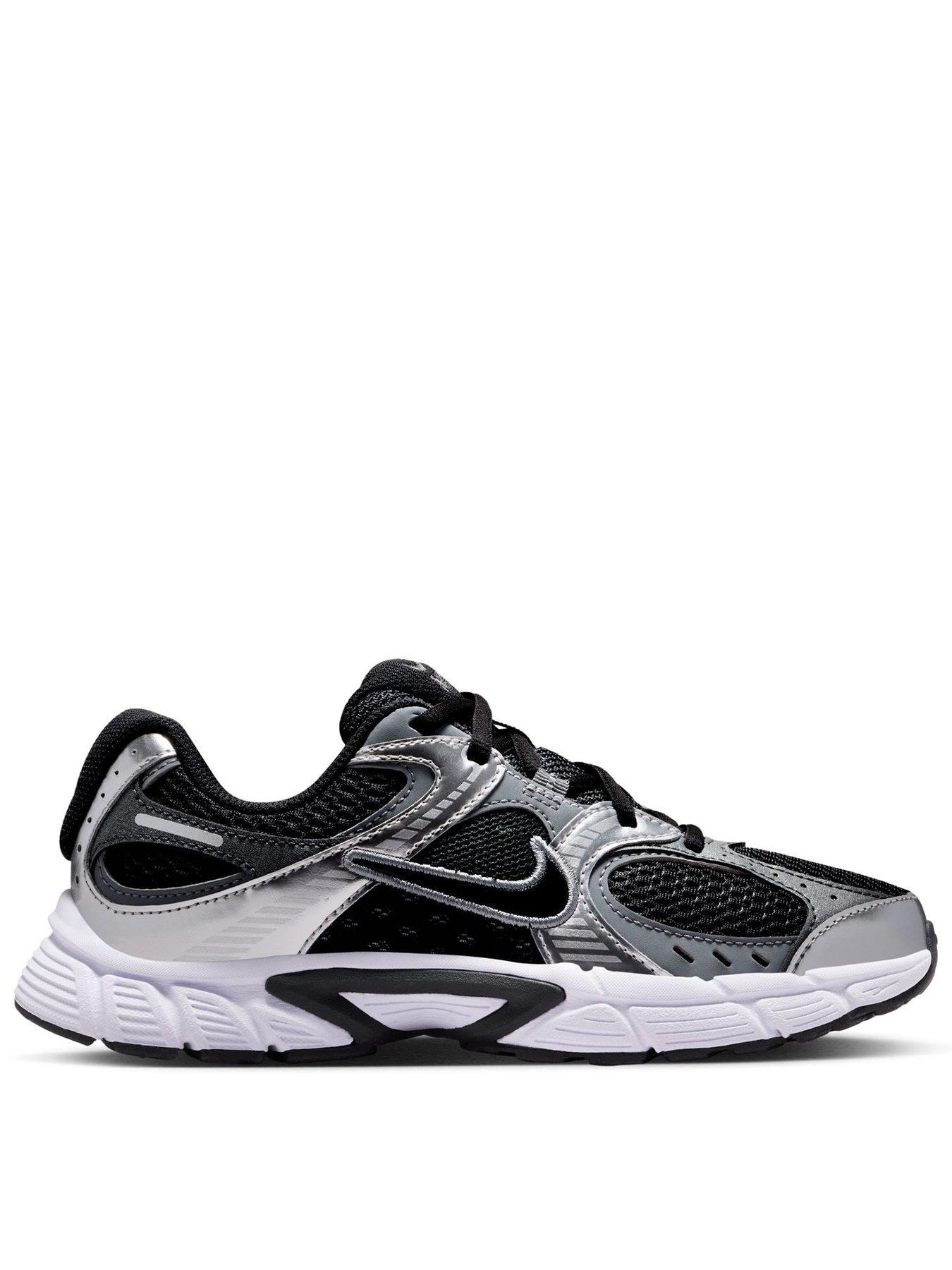 Nike V5 Rnr - Kids Black Mesh Shoes Grade-School - Size 3 - Image 3