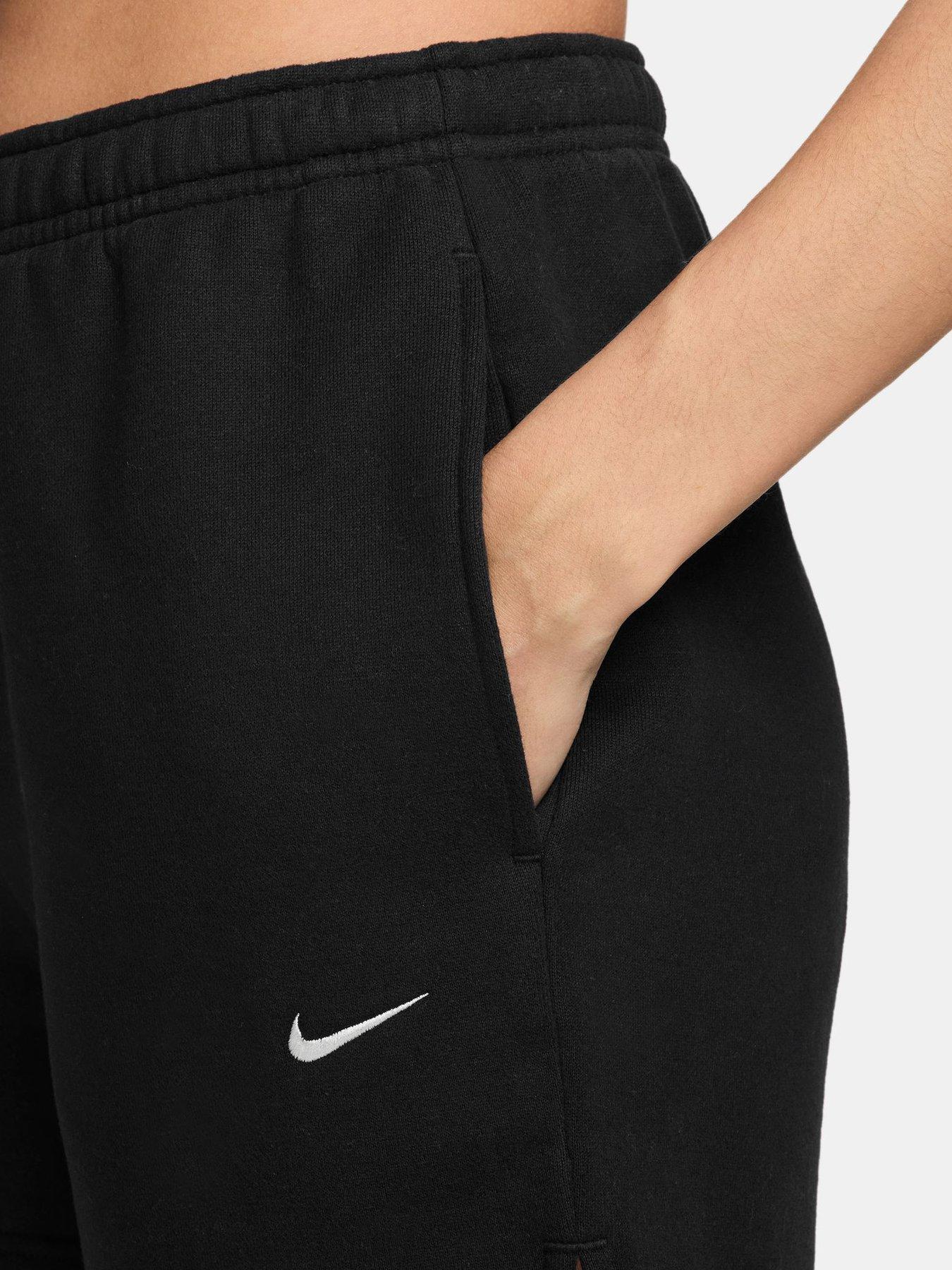 Image 4 of 4 of Nike Womens Studio Fleece Mid Rise 4" Sweat Shorts - Black