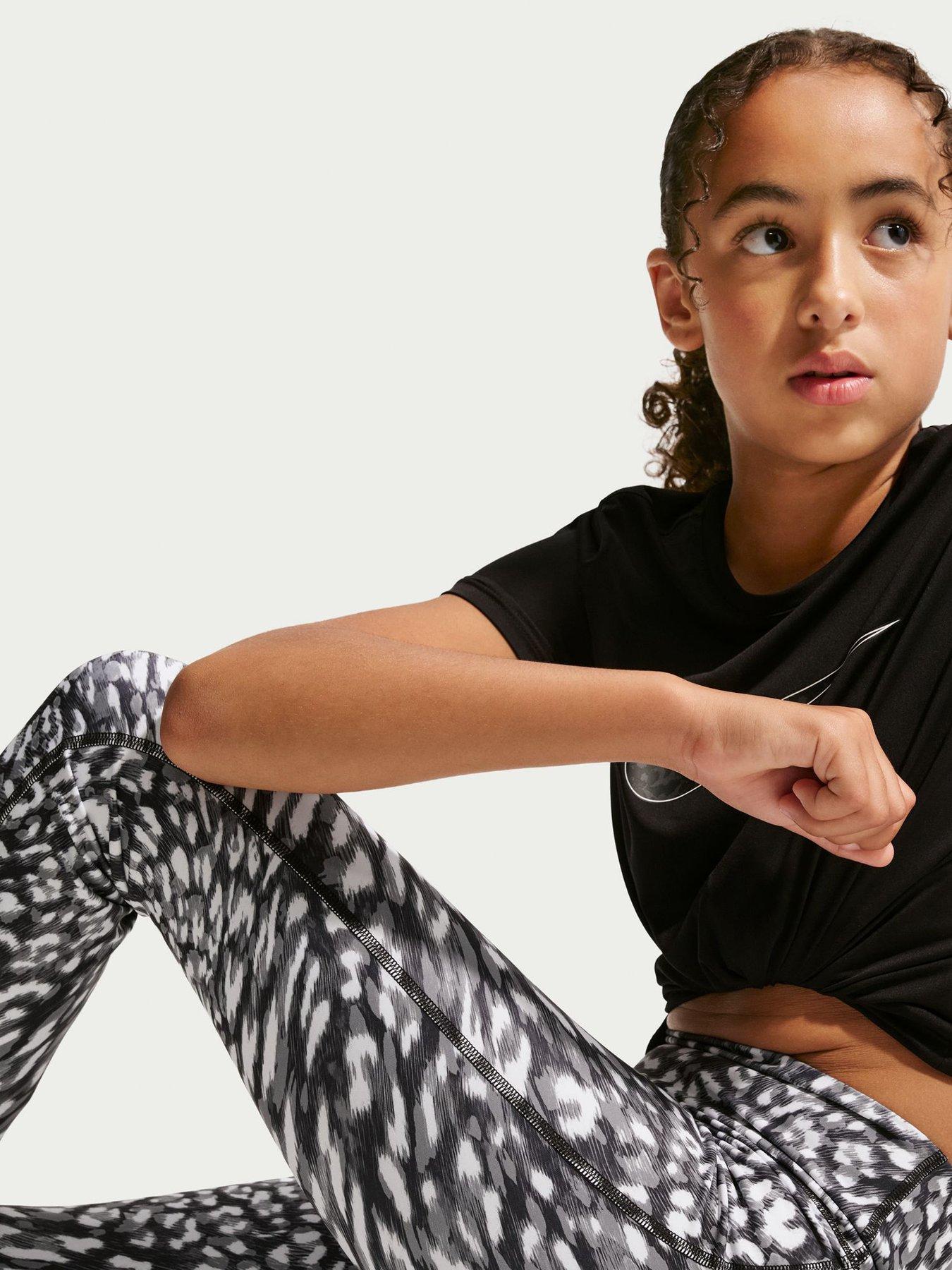 Image 5 of 5 of Nike Junior Girls Sportswear Studio Leggings - Black
