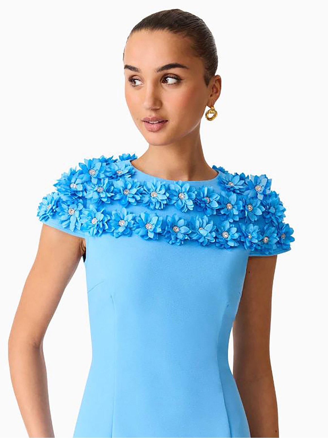 Image 6 of 7 of Elliatt Dali Short Sleeve Mini Dress