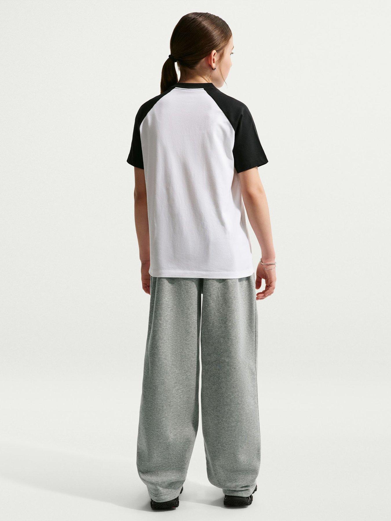 Image 5 of 6 of Nike Big Kids' Club Fleece Loose Open-Hem Joggers - Grey