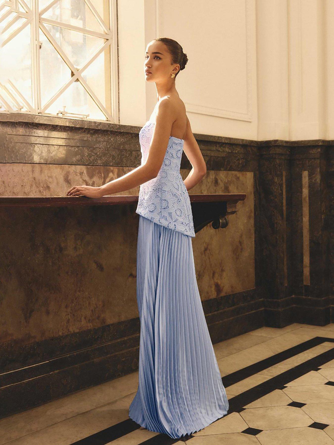 Image 7 of 7 of Elliatt Lacy Strapless Gown