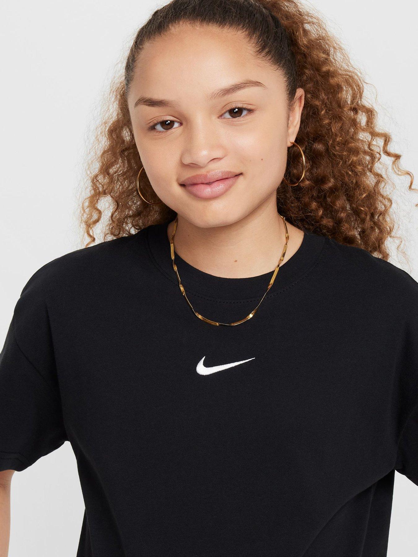 Image 4 of 4 of Nike Older Girls Essential T-Shirt - Black