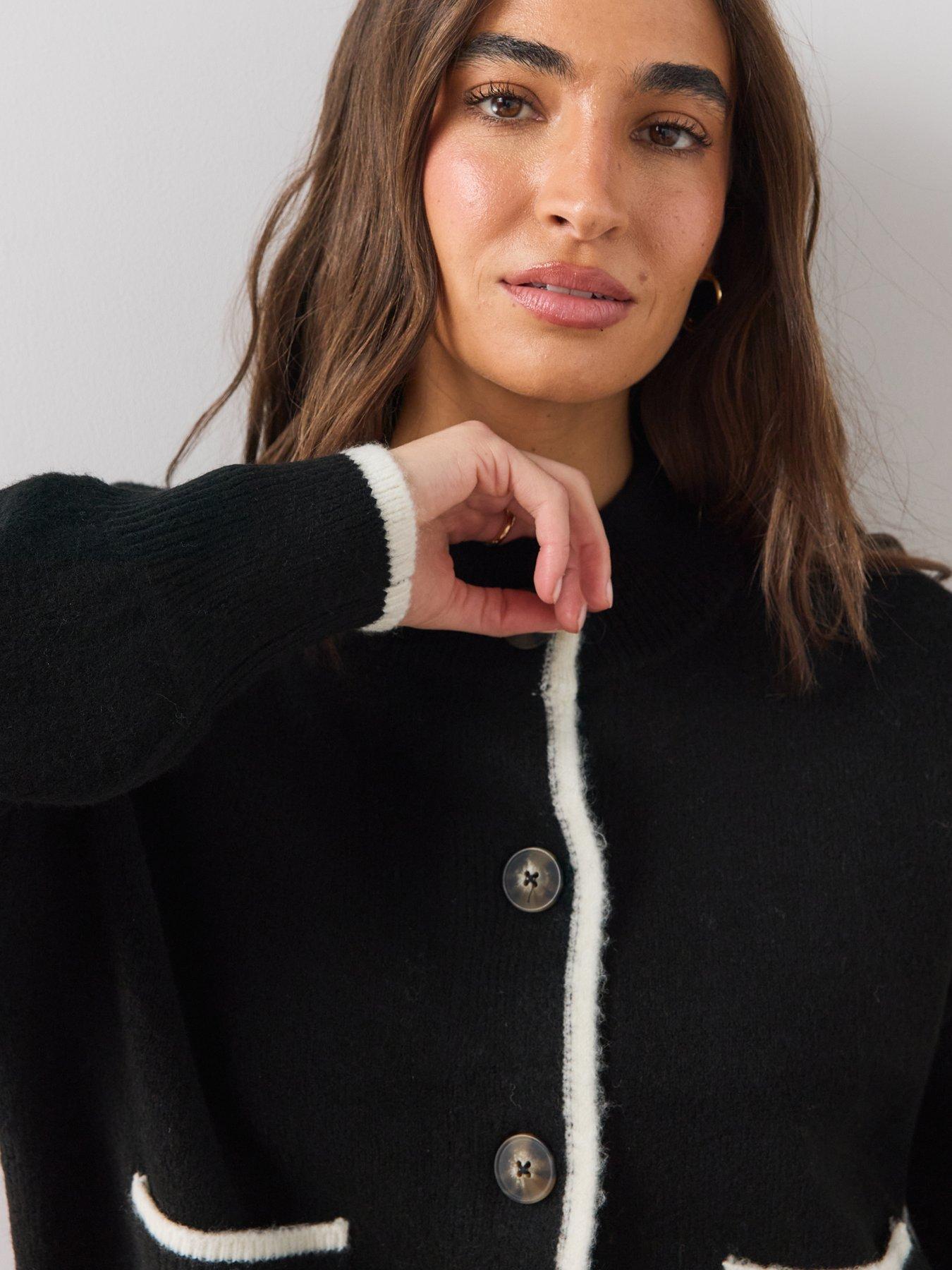 Image 4 of 6 of The Very Collection Style Yarn Crew Neck Cardigan With Wool - Black / White