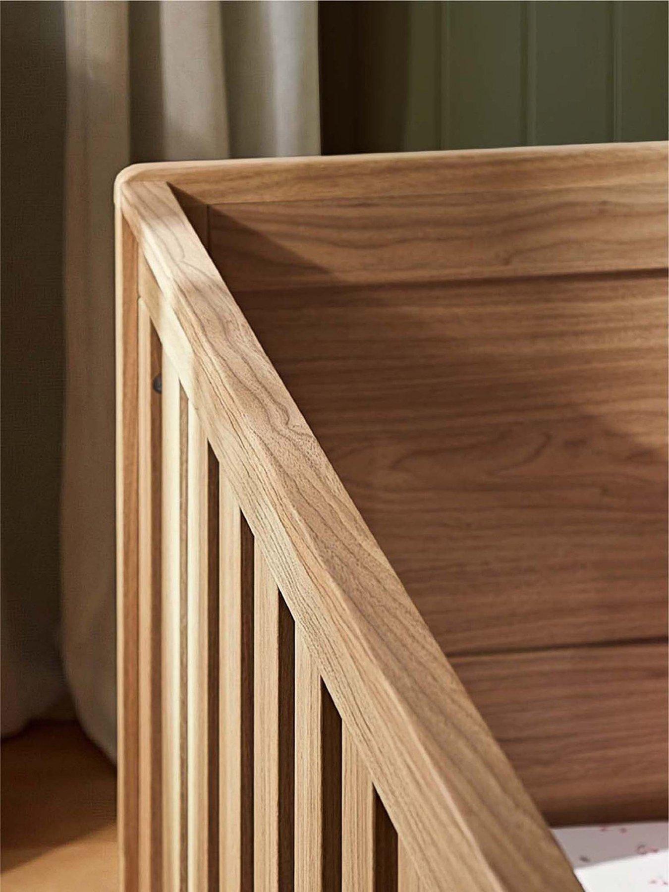 Image 6 of 8 of CuddleCo Burford Cot Bed - Oak