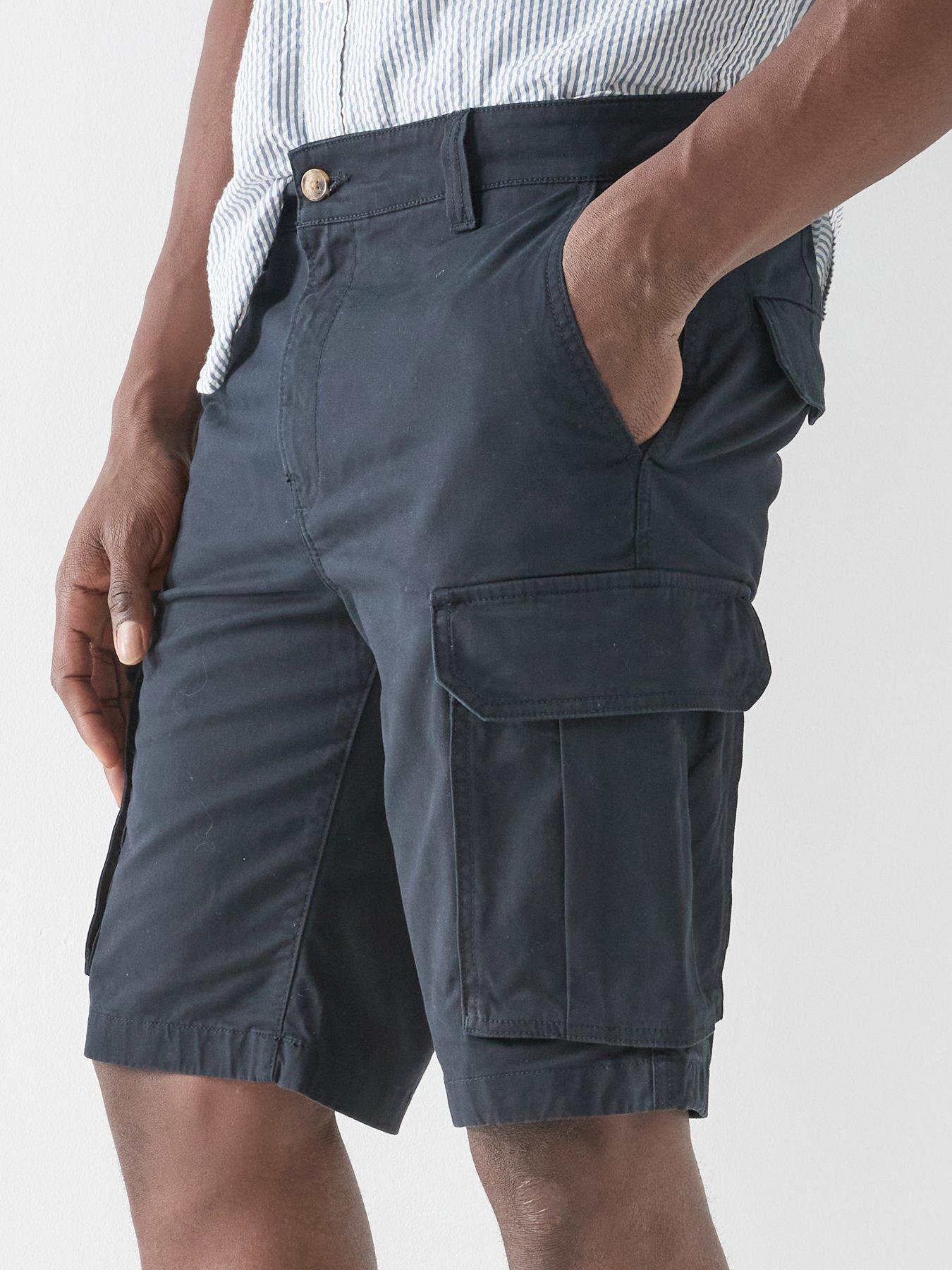 Image 4 of 4 of GANT Regular Classic Cargo Shorts - Black