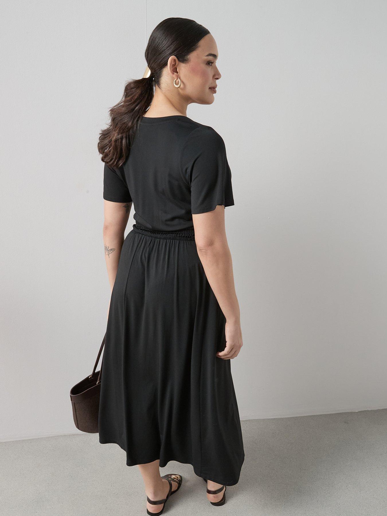 Image 6 of 6 of The Very Collection Curve Shirred Waist Stretch Short Sleeve Midi Dress - Black