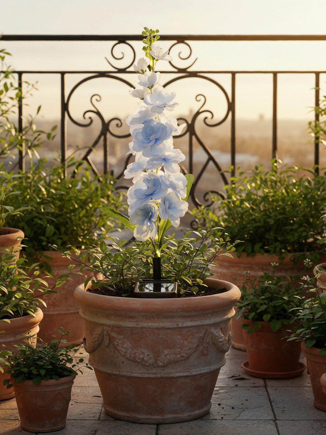 Streetwize Solar Delphinium Flowers Lights