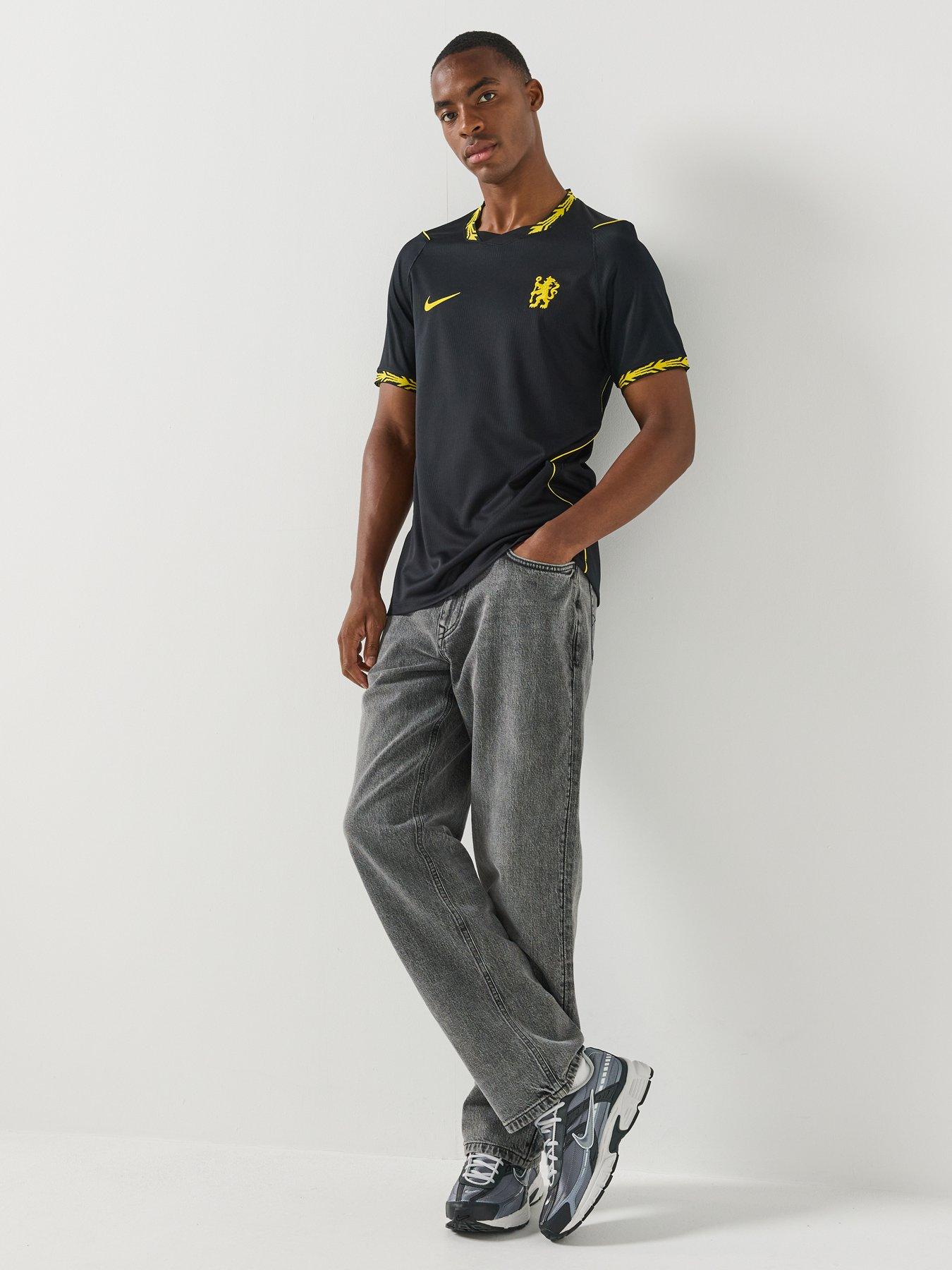 Image 3 of 7 of Nike Mens Chelsea 26/27 Dri-FIT Football Replica Shirt - Black