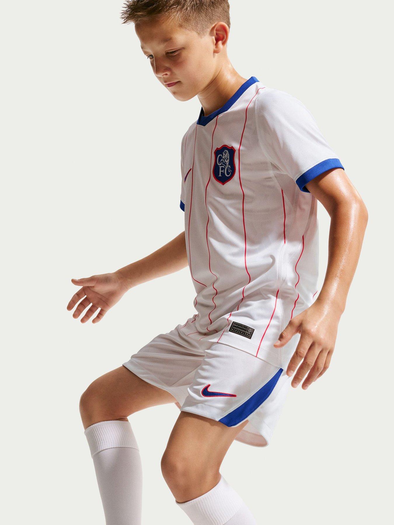 Image 4 of 4 of Nike Junior Chelsea 26/27 Dri-fit Stadium Third Shorts - White