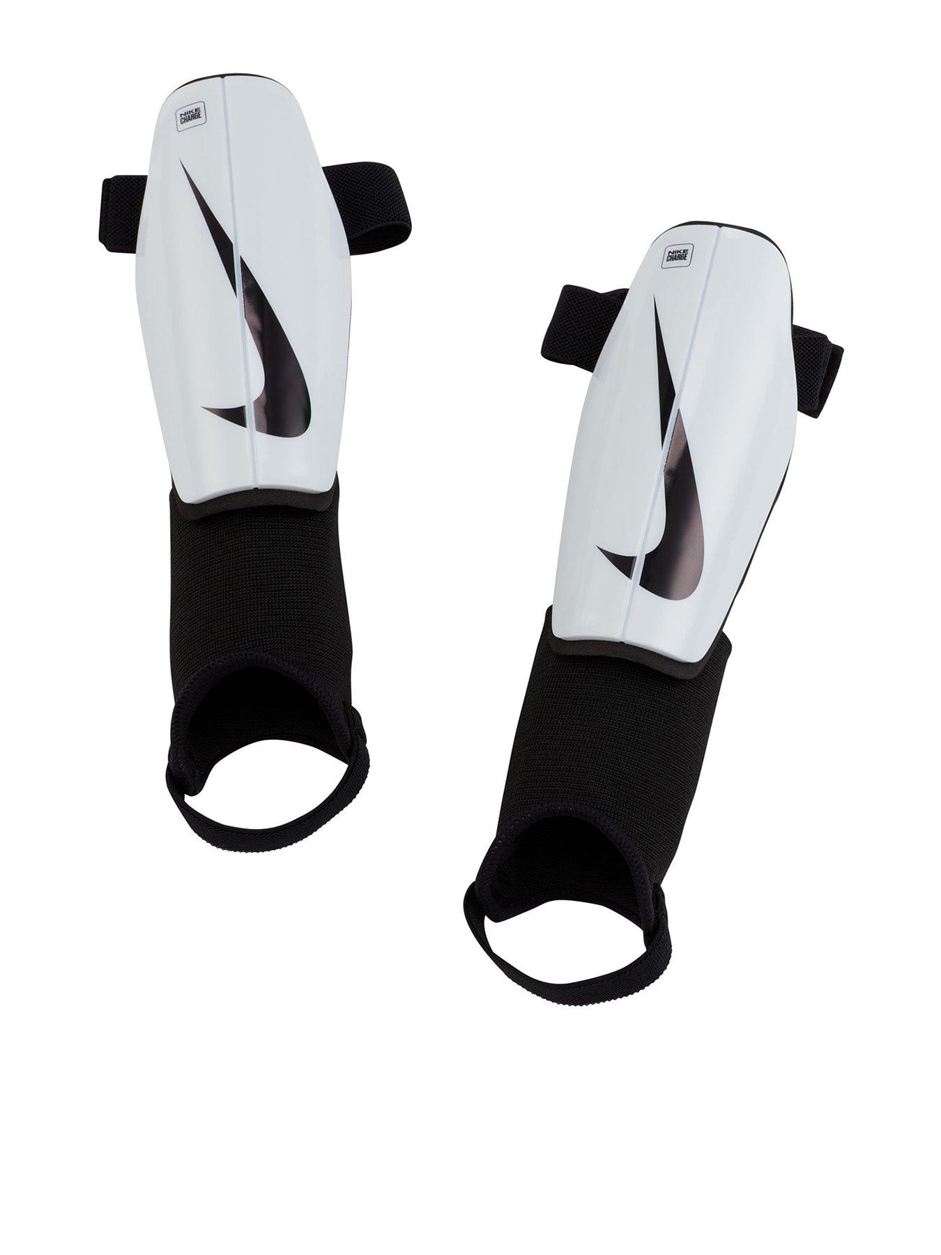 Nike Junior Chrg Shin Guard