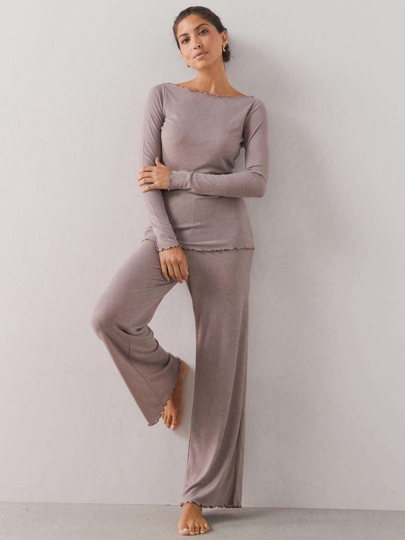 The Very Collection Frill Hem Ribbed Long Sleeve Pyjama Set - Brown