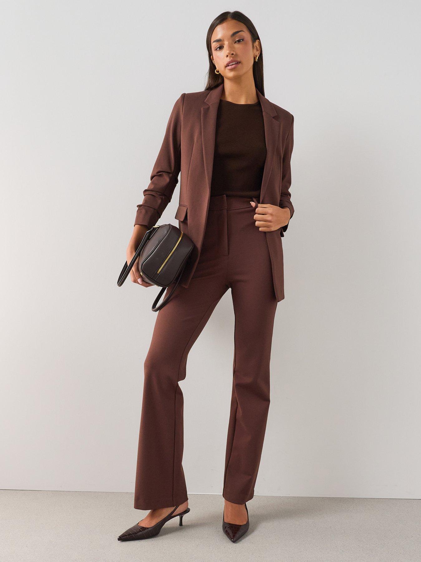 Image 3 of 7 of The Very Collection Women's Ultimate Ruched Sleeve Blazer - Brown